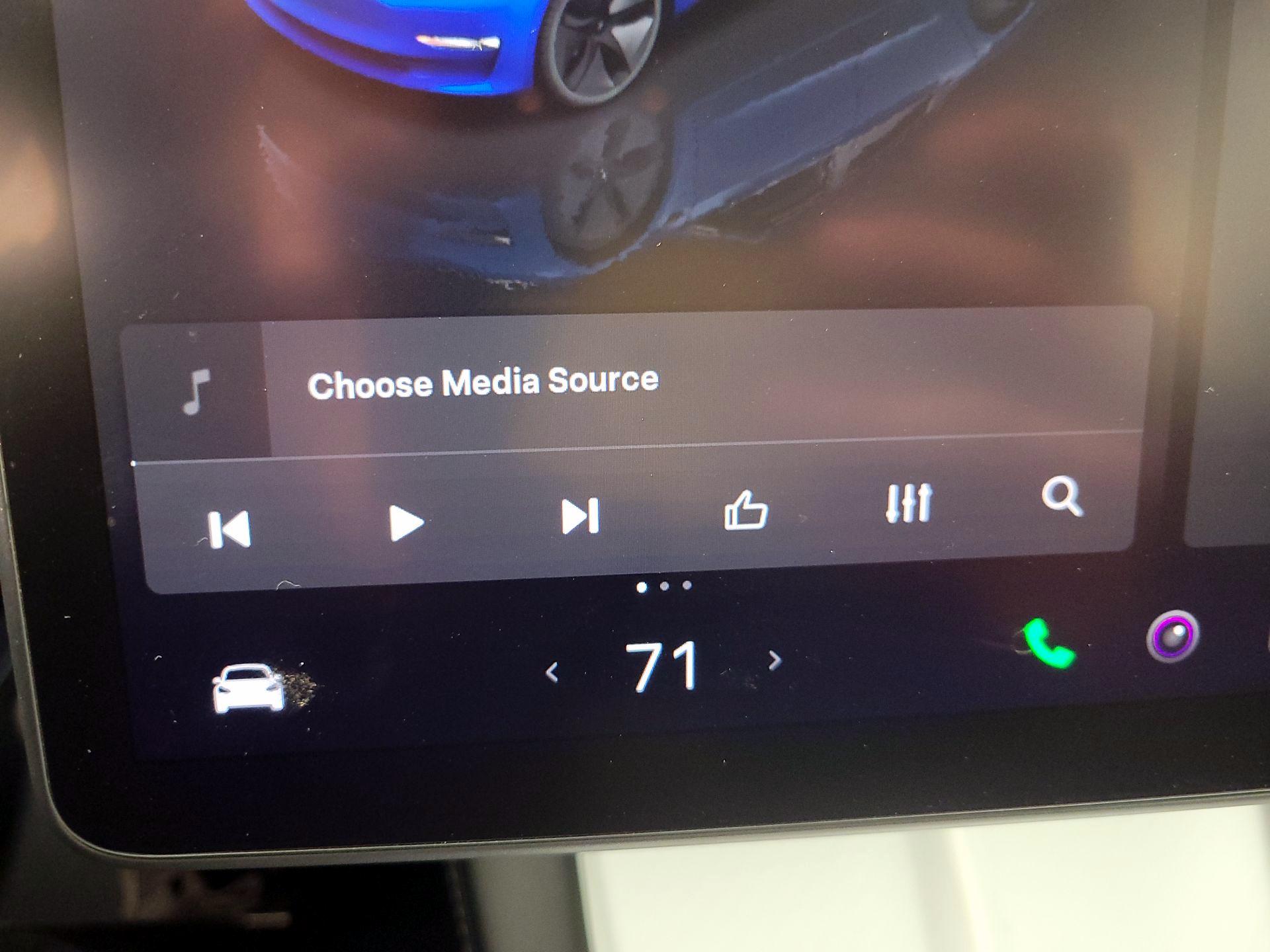 Thumbnail: 2023 Tesla Model 3 - 14