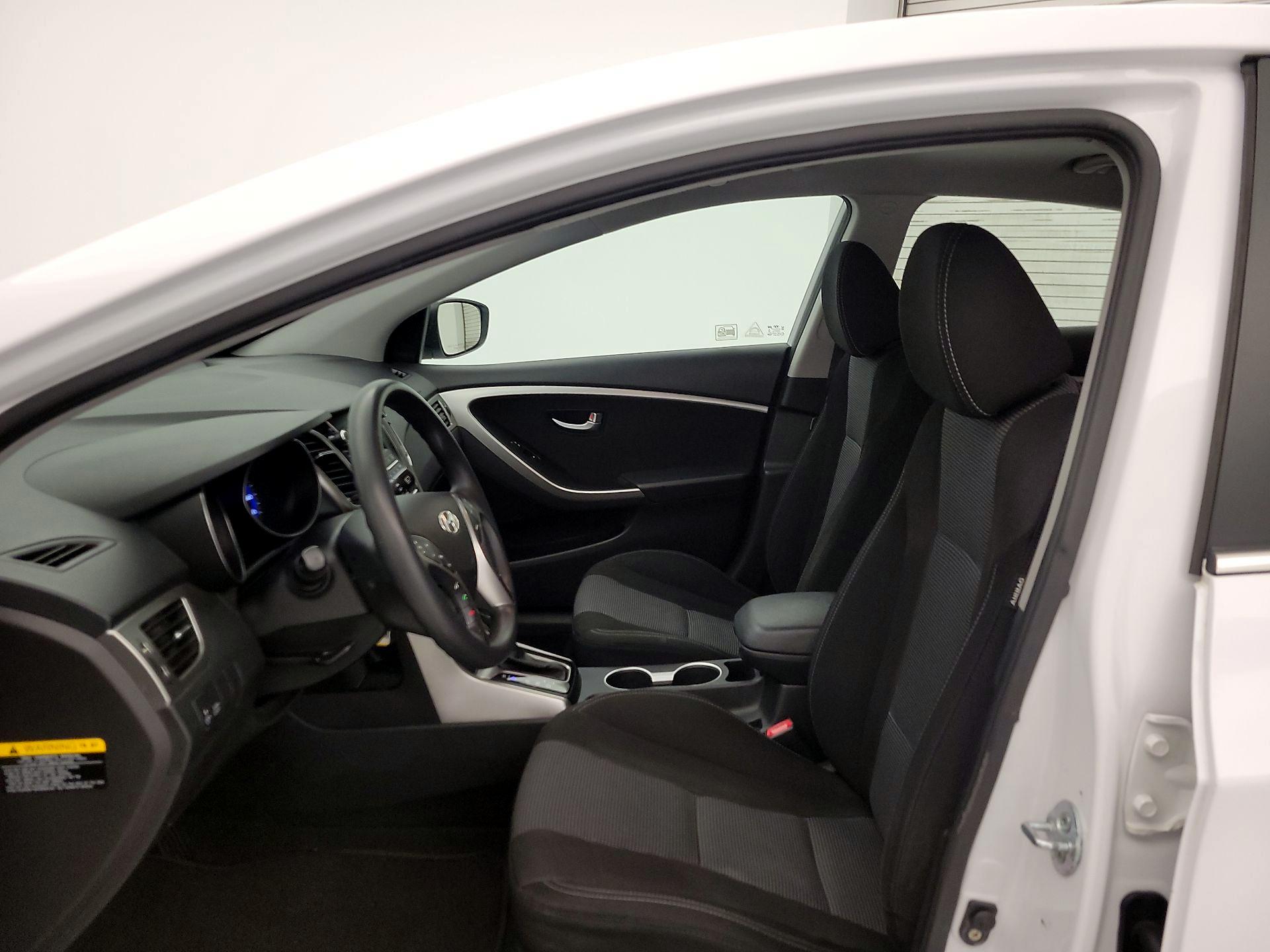 Thumbnail: 2014 Hyundai Elantra - 11