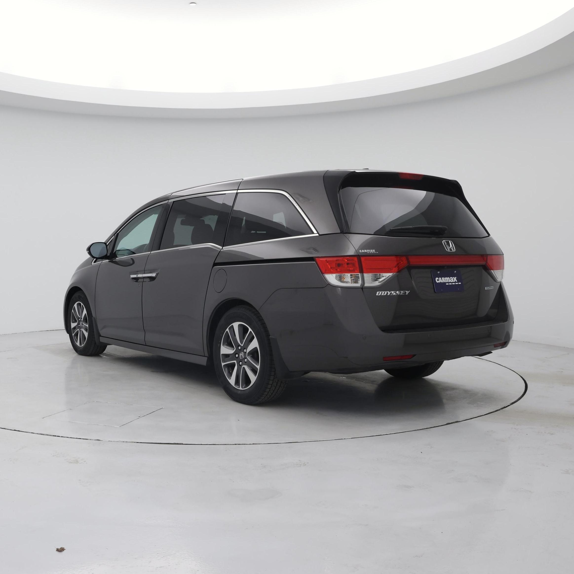 Thumbnail: 2015 Honda Odyssey - 2