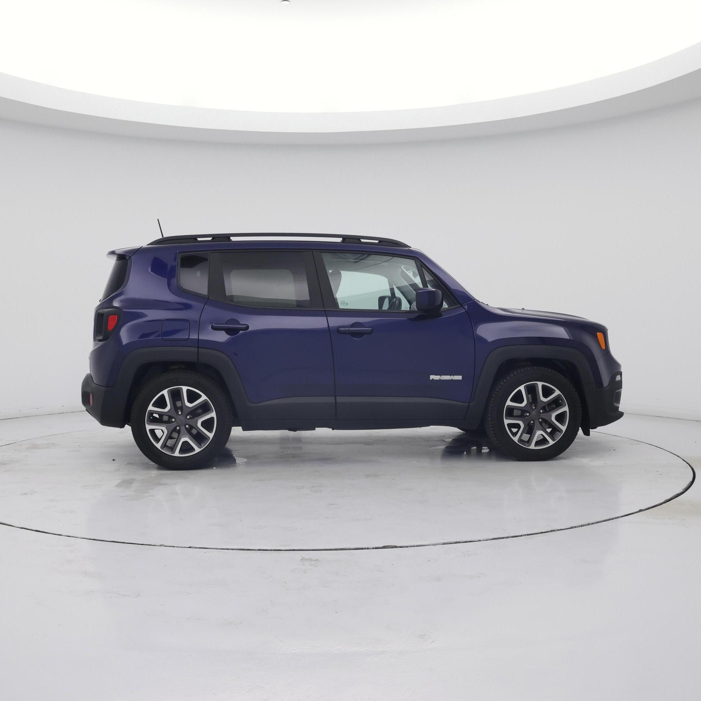 Thumbnail: 2018 Jeep Renegade - 7