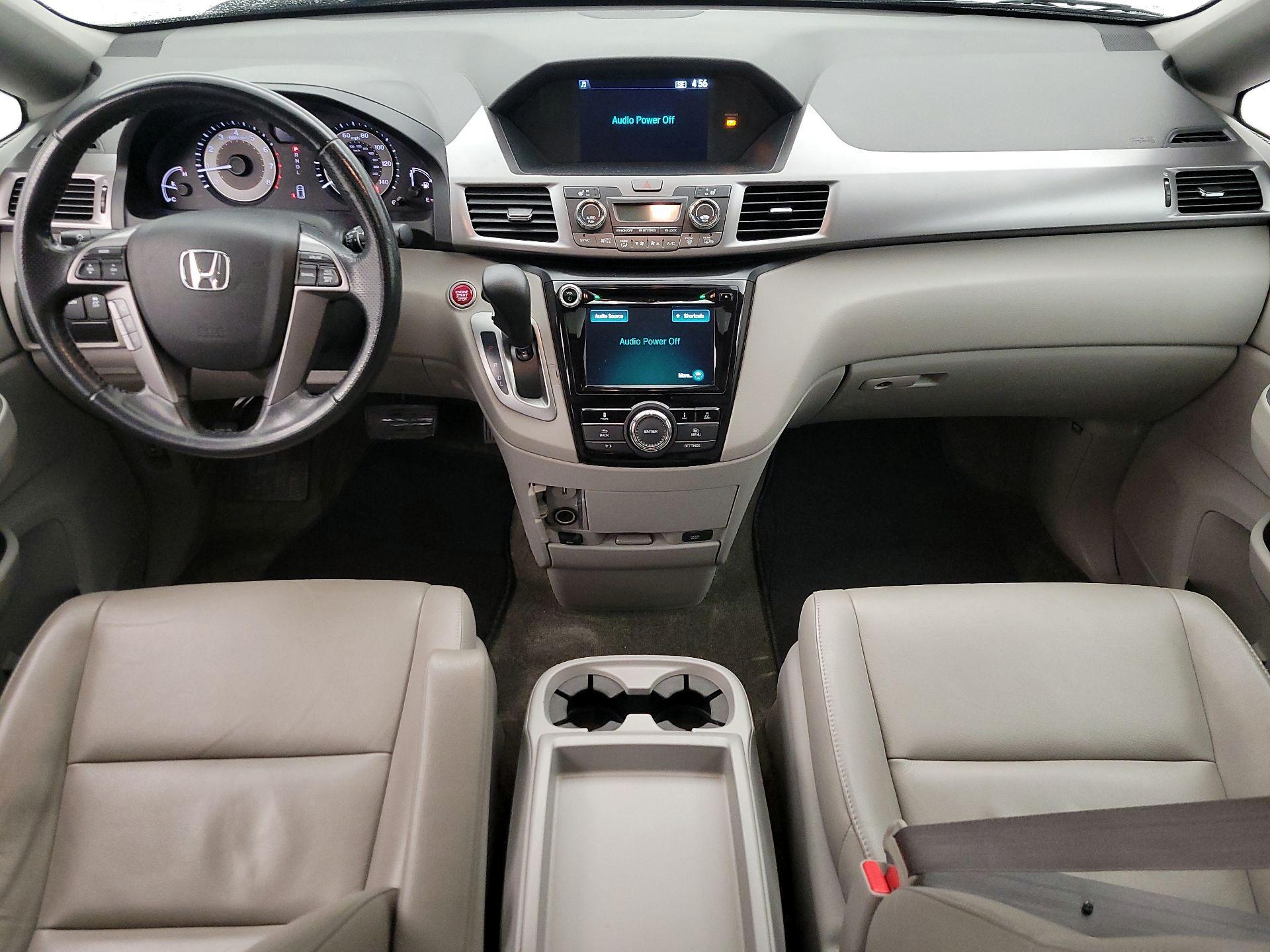 Thumbnail: 2015 Honda Odyssey - 9