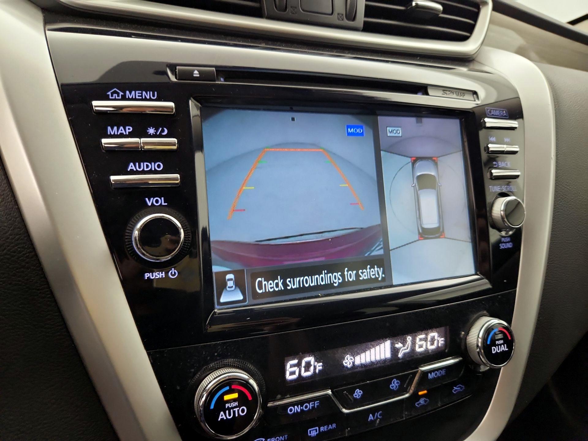 Thumbnail: 2016 Nissan Murano - 14