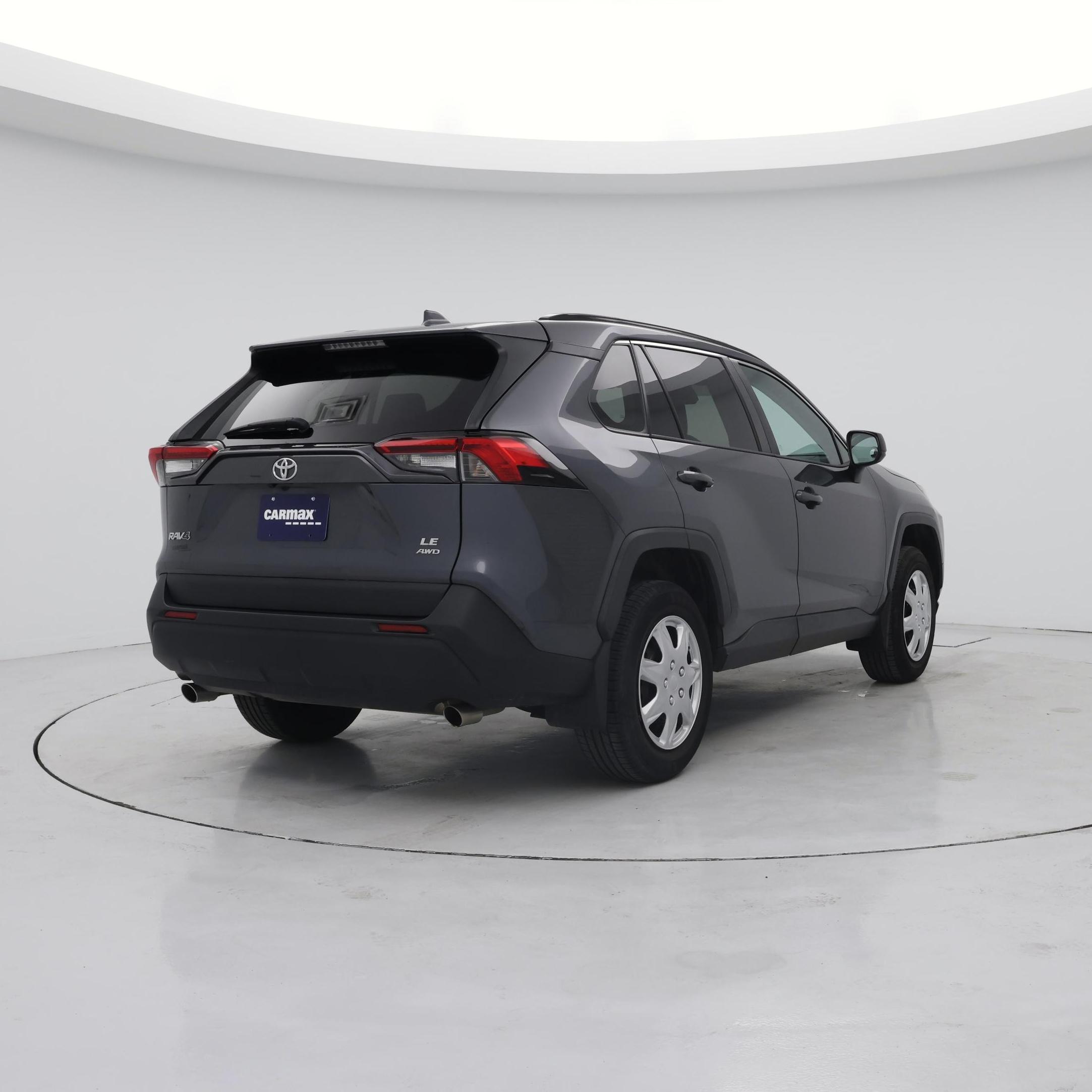 Thumbnail: 2019 Toyota RAV4 - 8