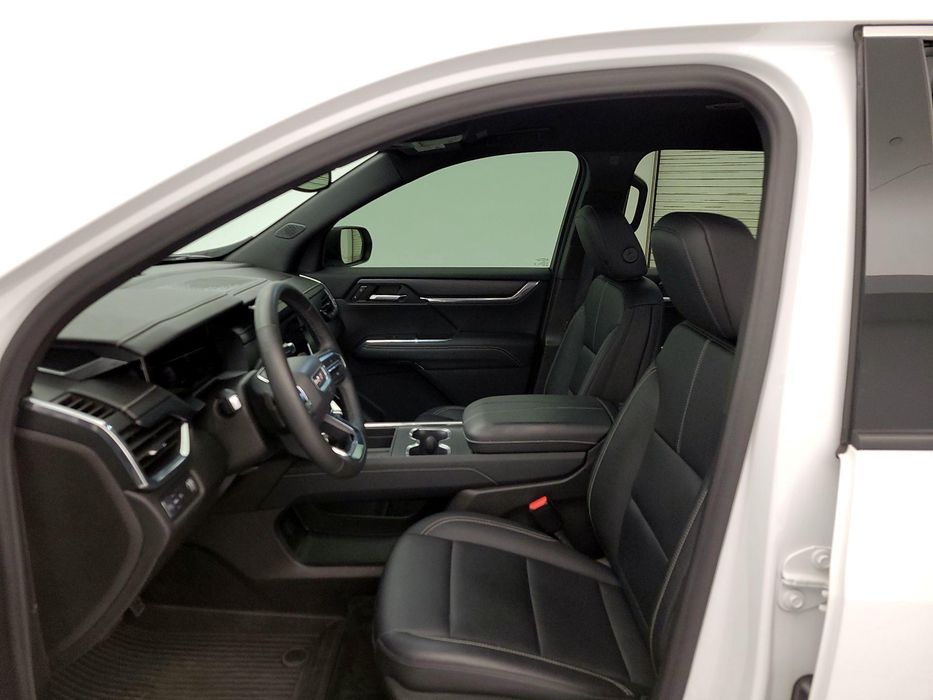 Thumbnail: 2024 GMC Acadia - 11