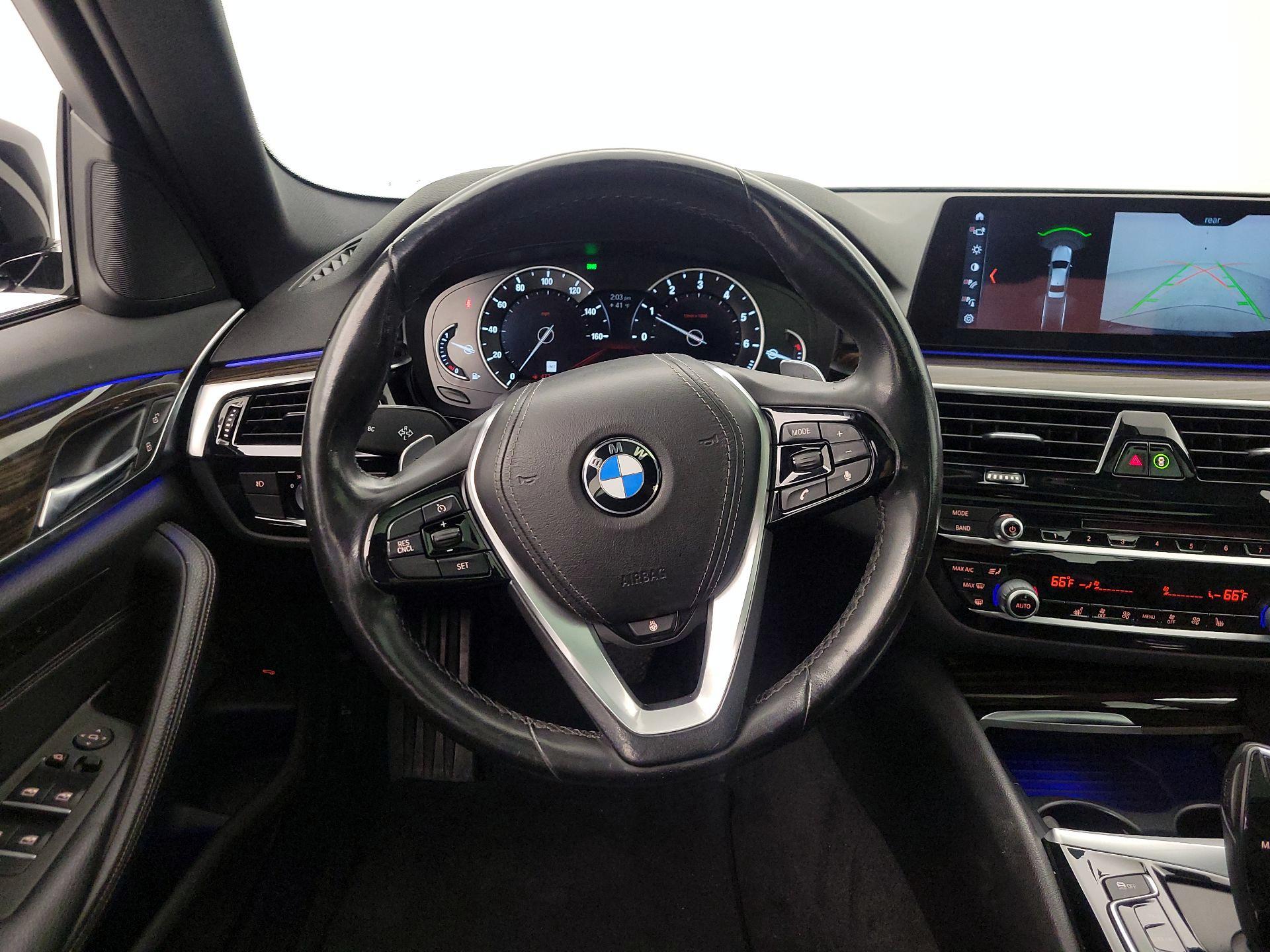 Thumbnail: 2018 BMW 5 Series - 10