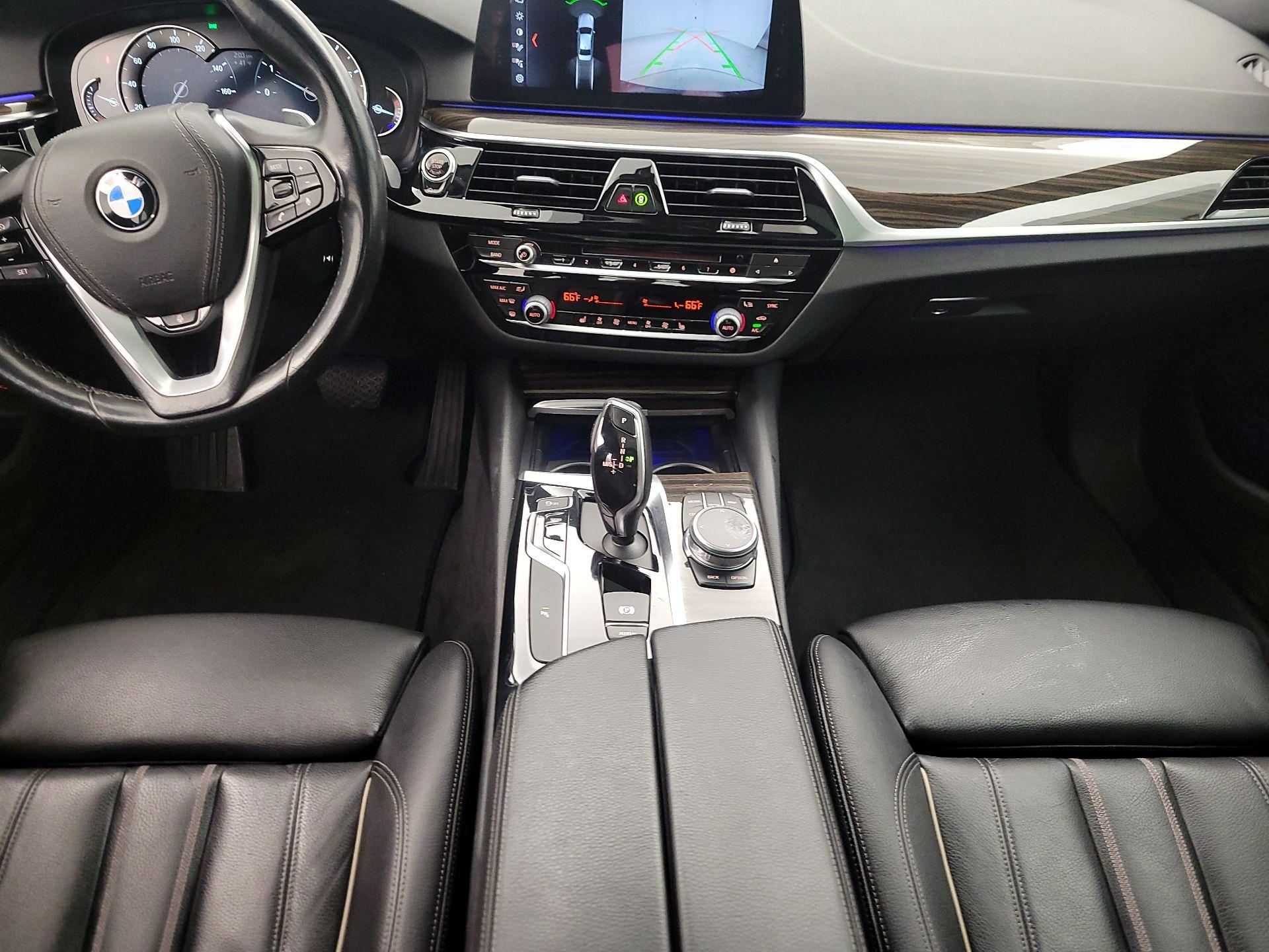 Thumbnail: 2018 BMW 5 Series - 17