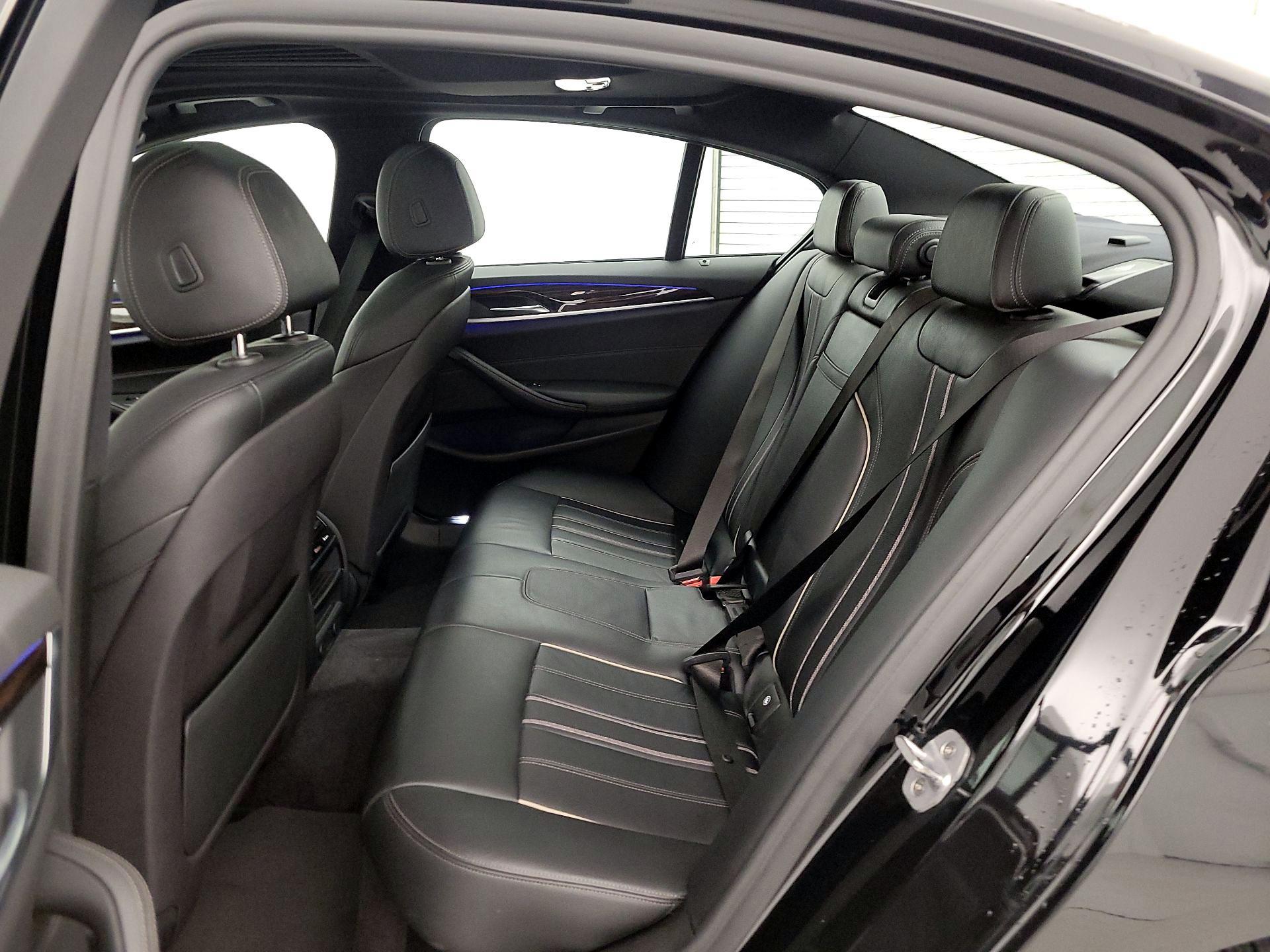 Thumbnail: 2018 BMW 5 Series - 20