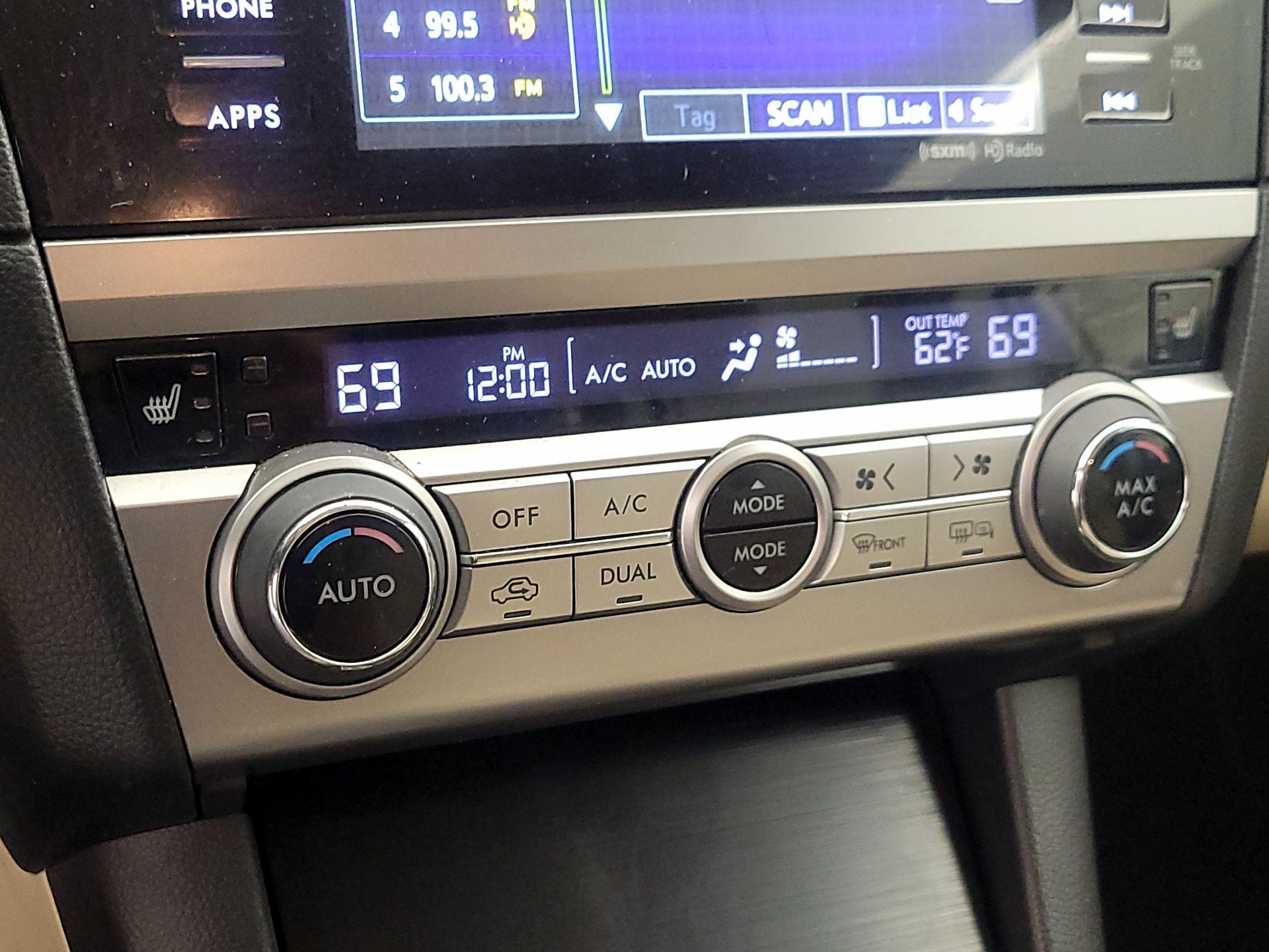 Thumbnail: 2016 Subaru Outback - 16