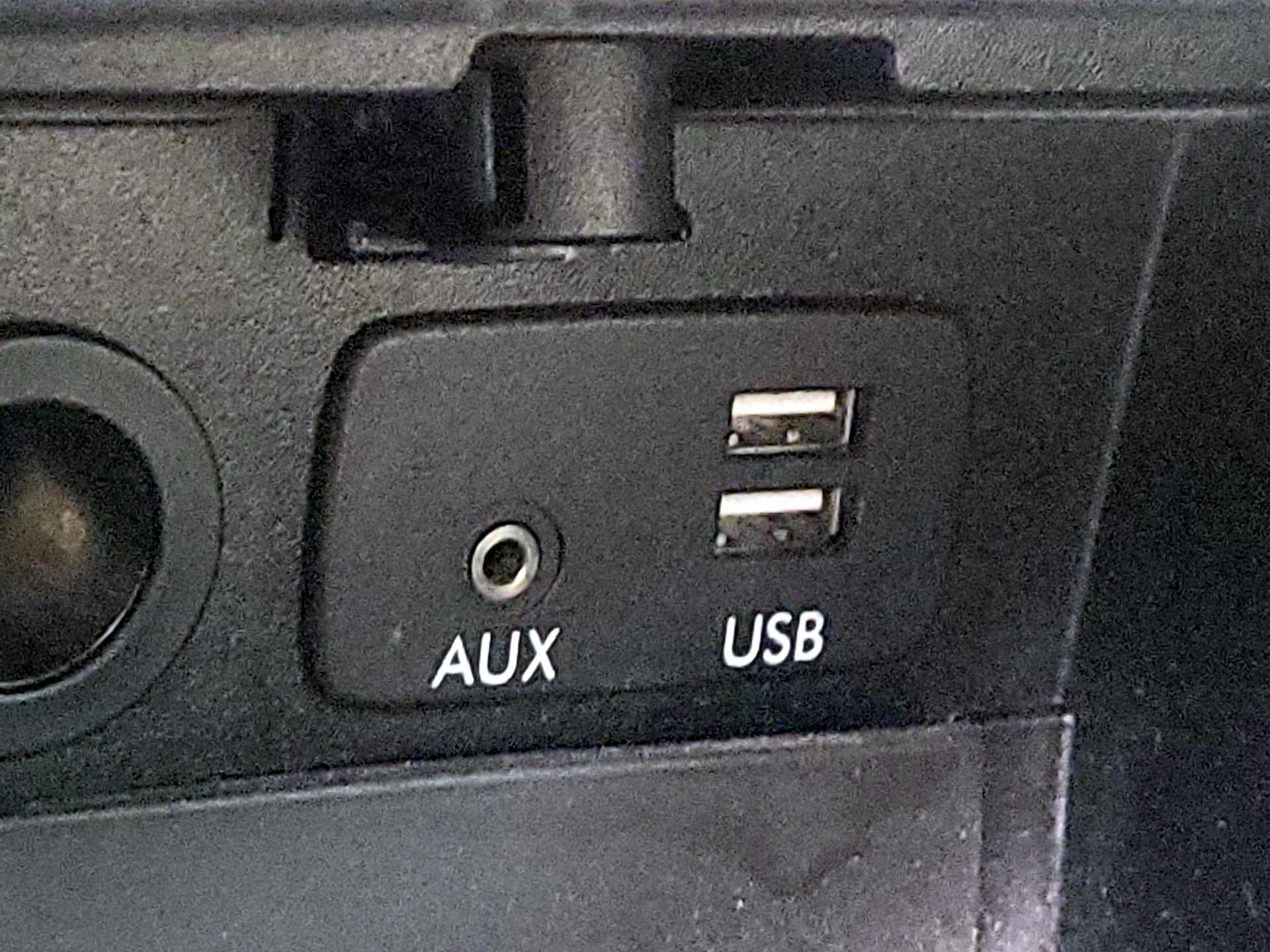 Thumbnail: 2016 Subaru Outback - 18