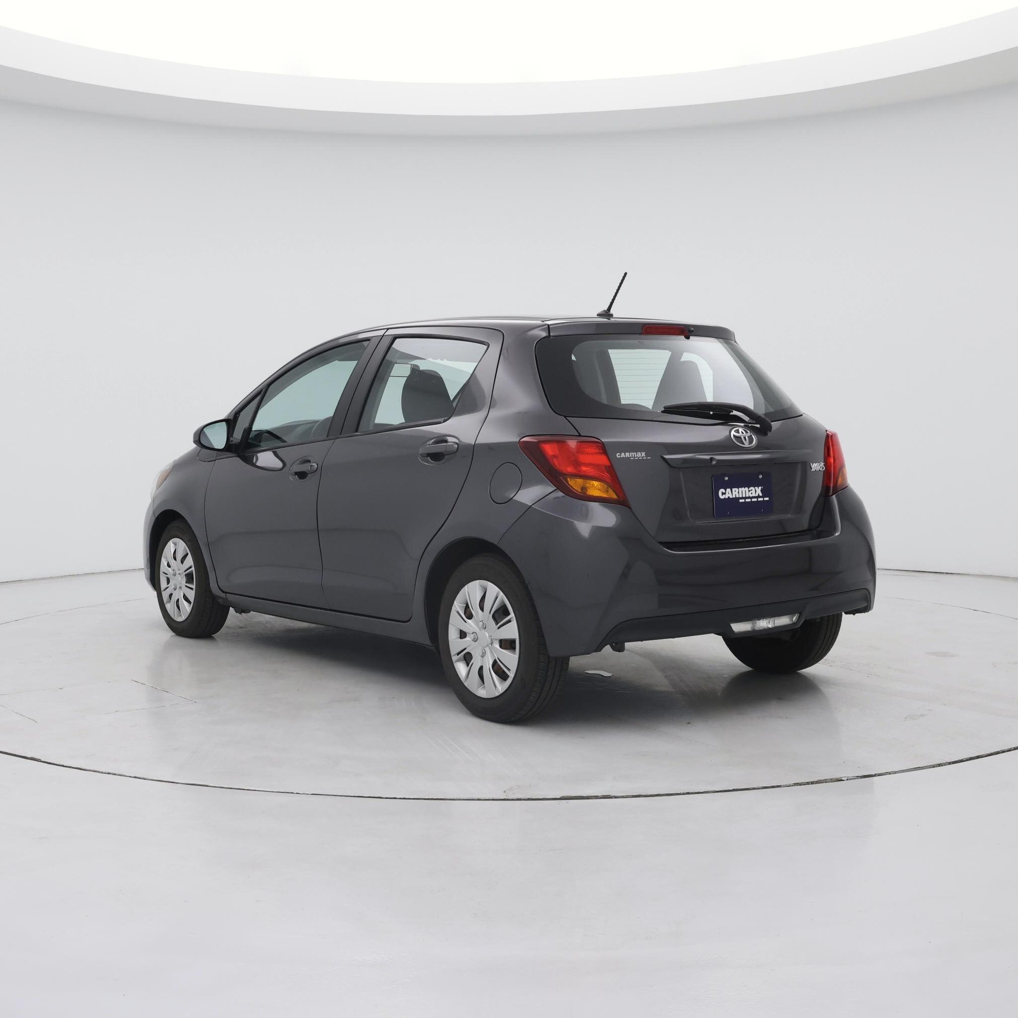 Thumbnail: 2015 Toyota Yaris - 2