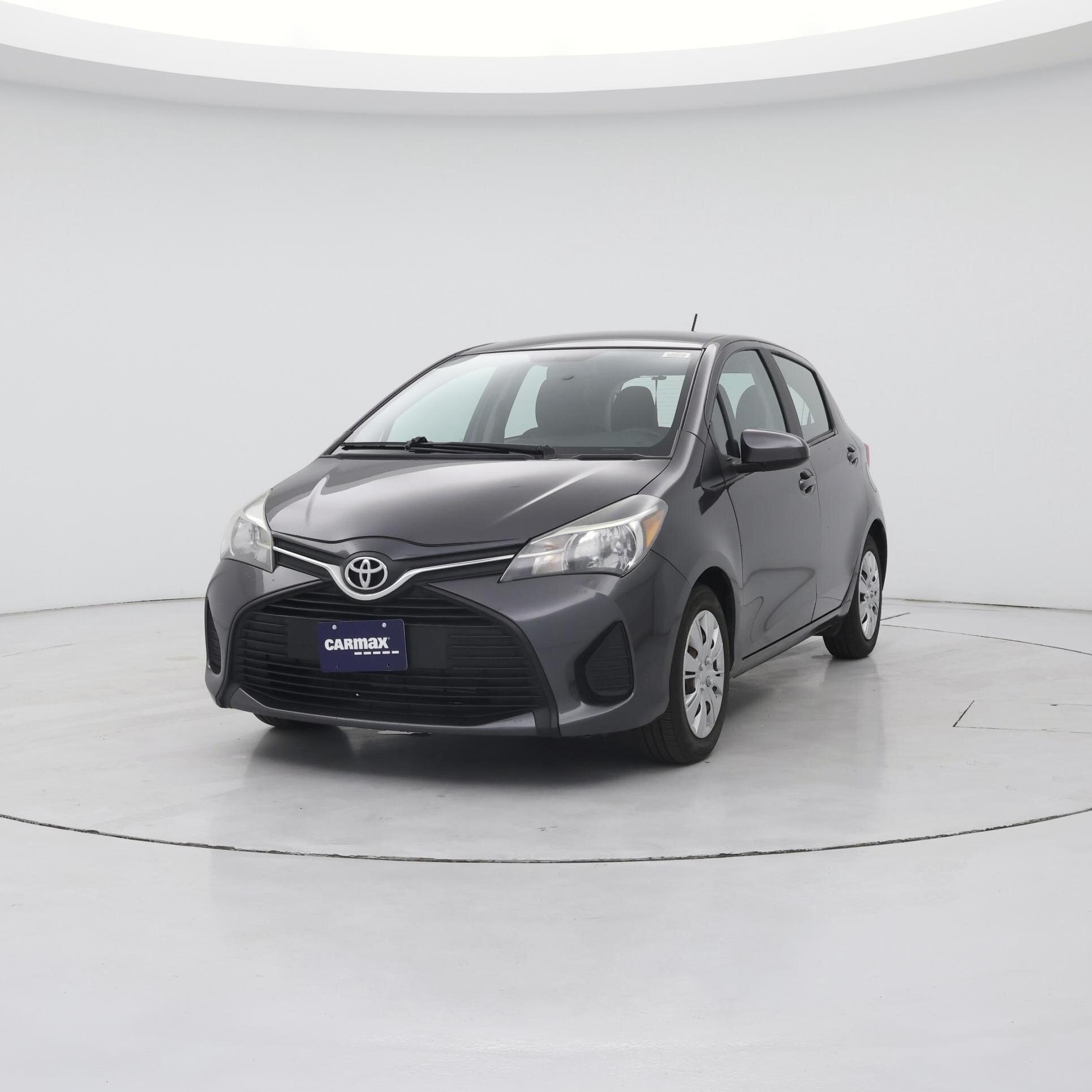 Thumbnail: 2015 Toyota Yaris - 4
