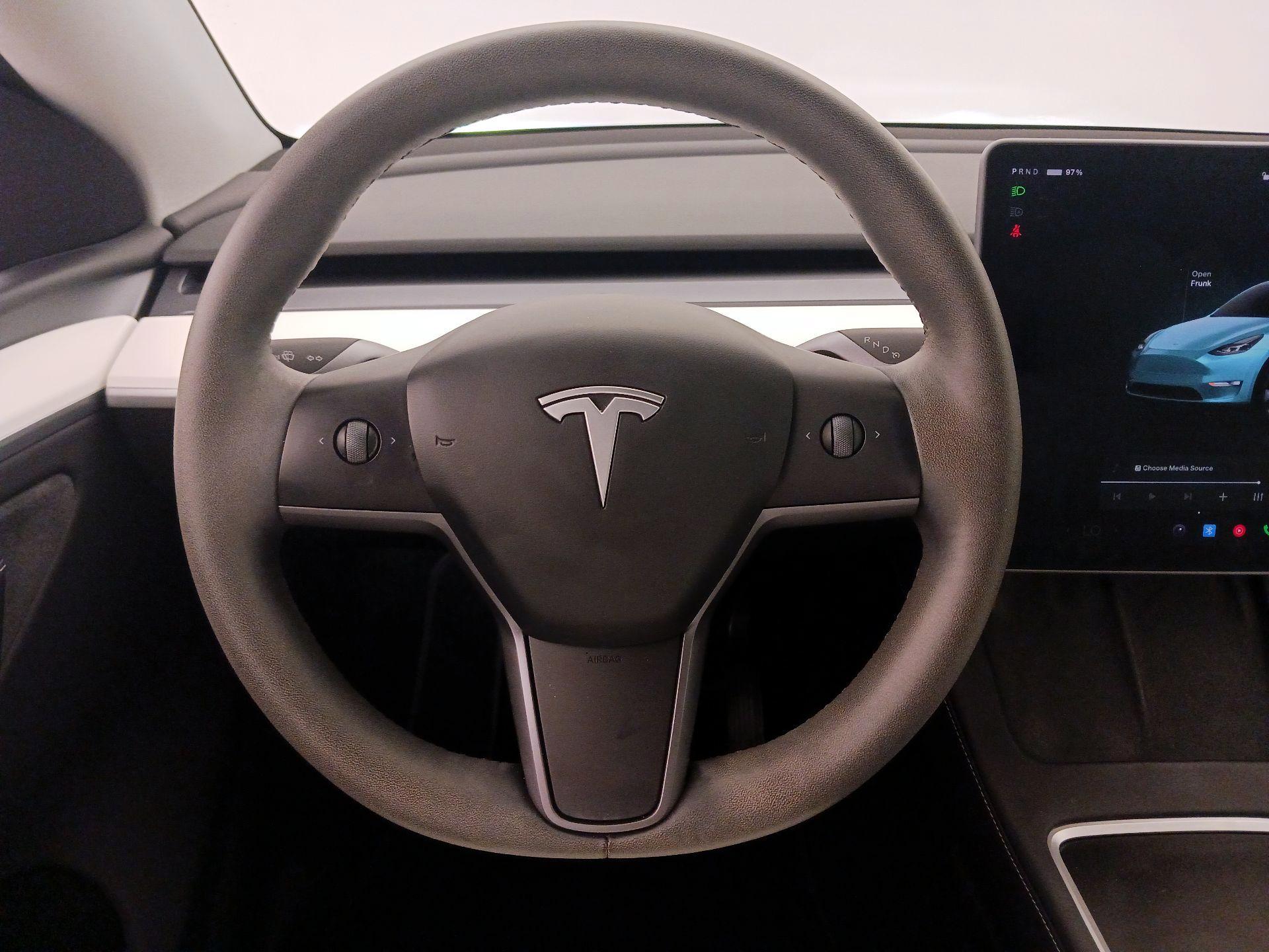 Thumbnail: 2024 Tesla Model Y - 10