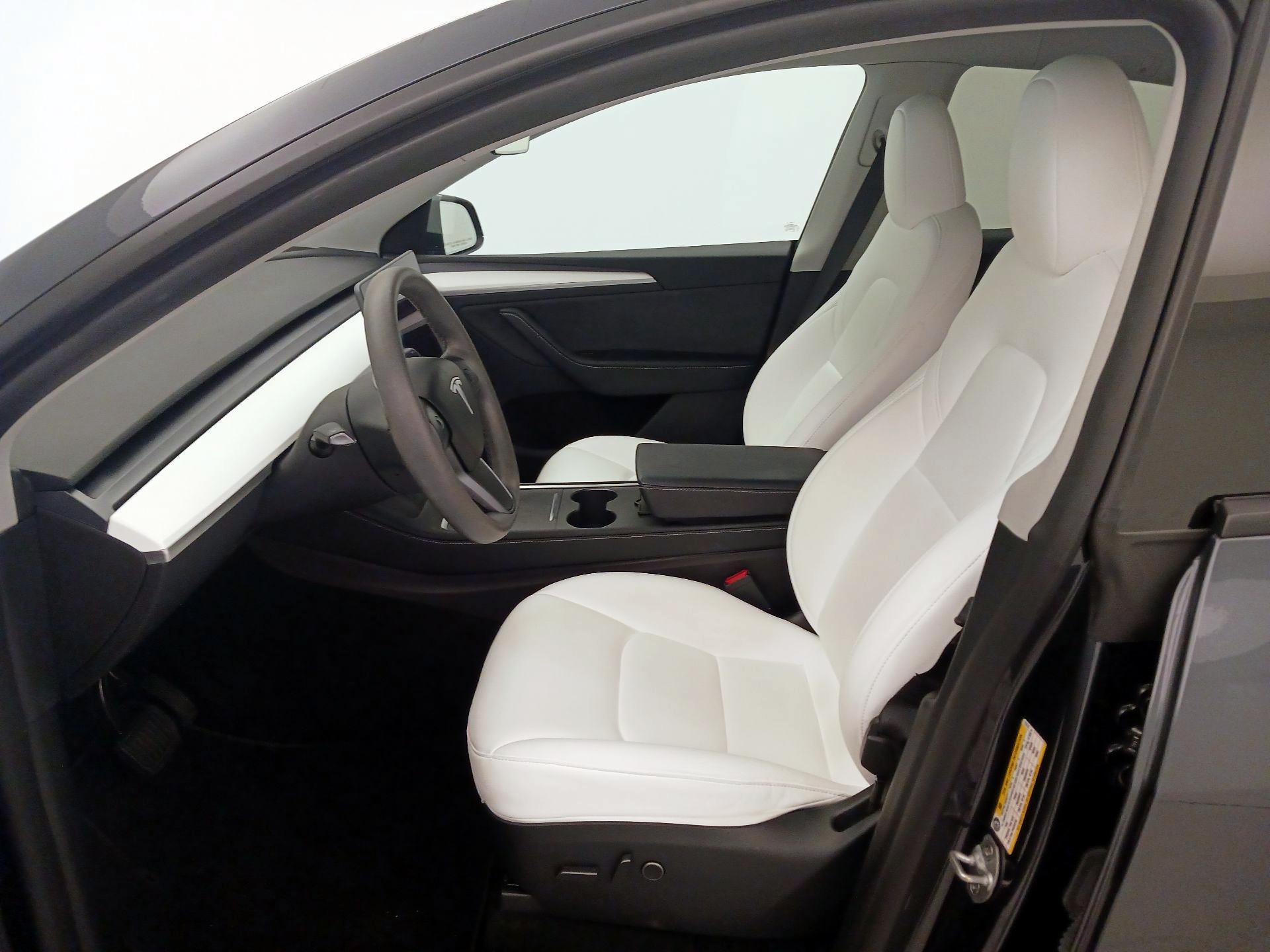 Thumbnail: 2024 Tesla Model Y - 11