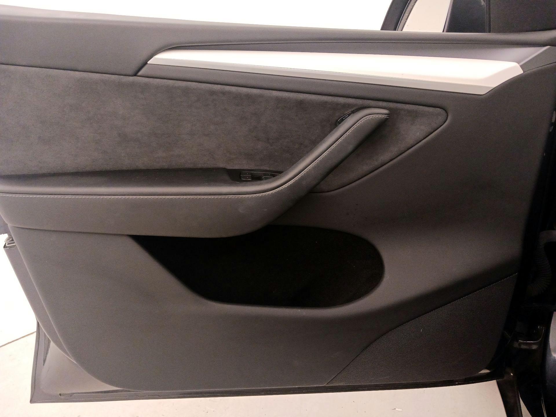 Thumbnail: 2024 Tesla Model Y - 12