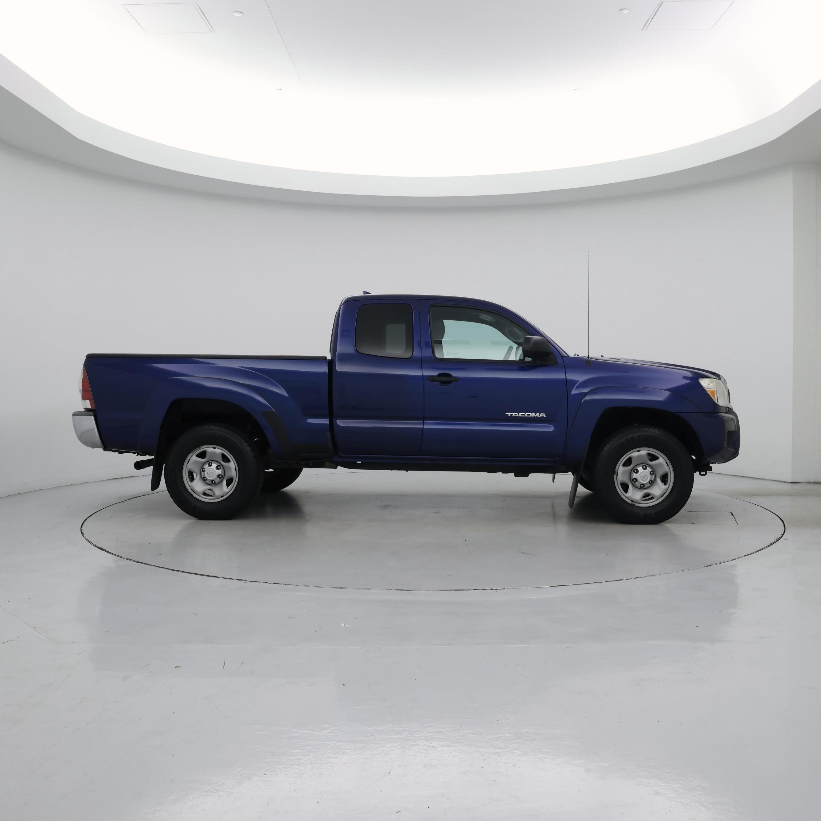 Thumbnail: 2014 Toyota Tacoma - 7