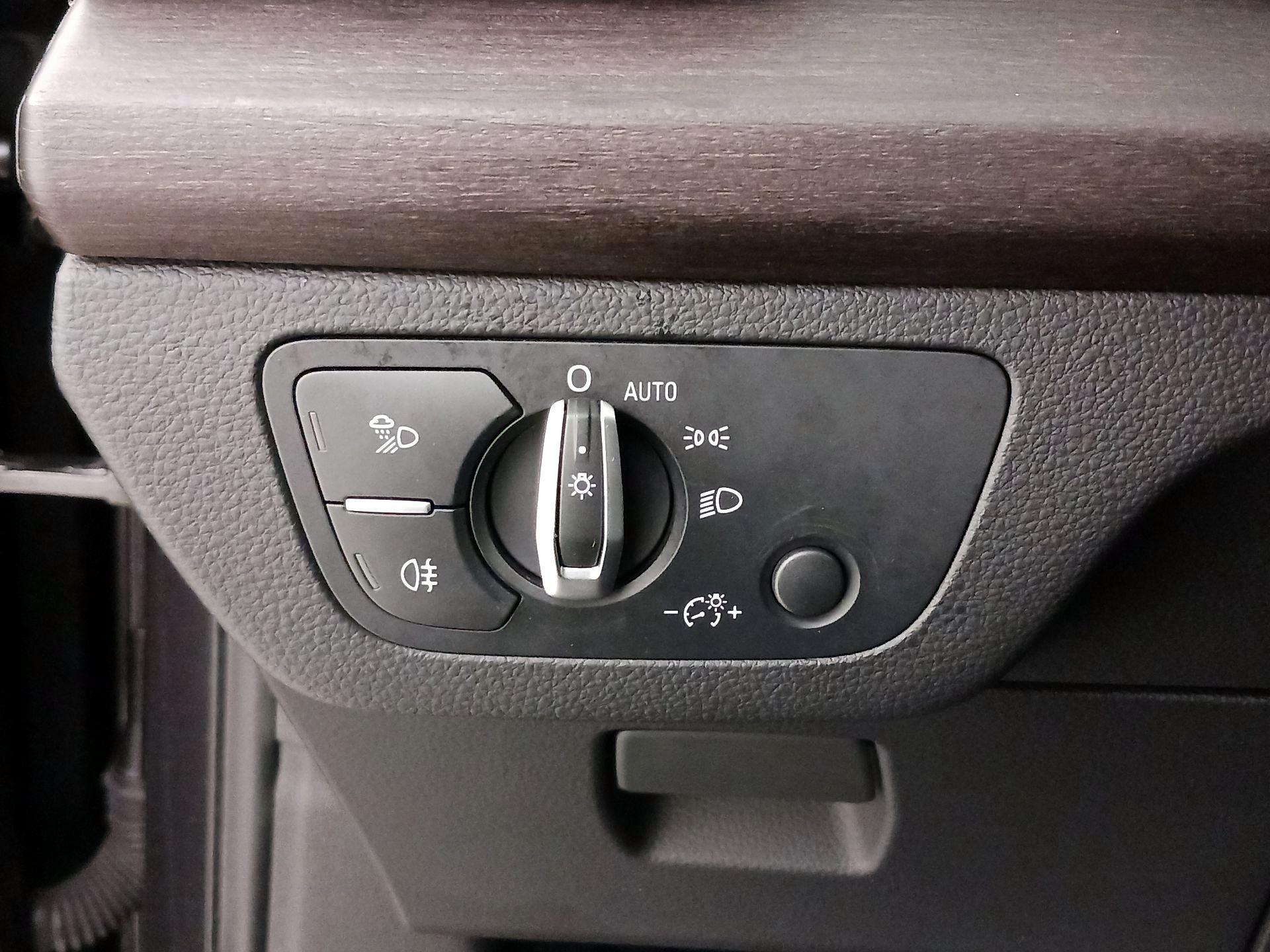 Thumbnail: 2021 Audi Q5 - 13