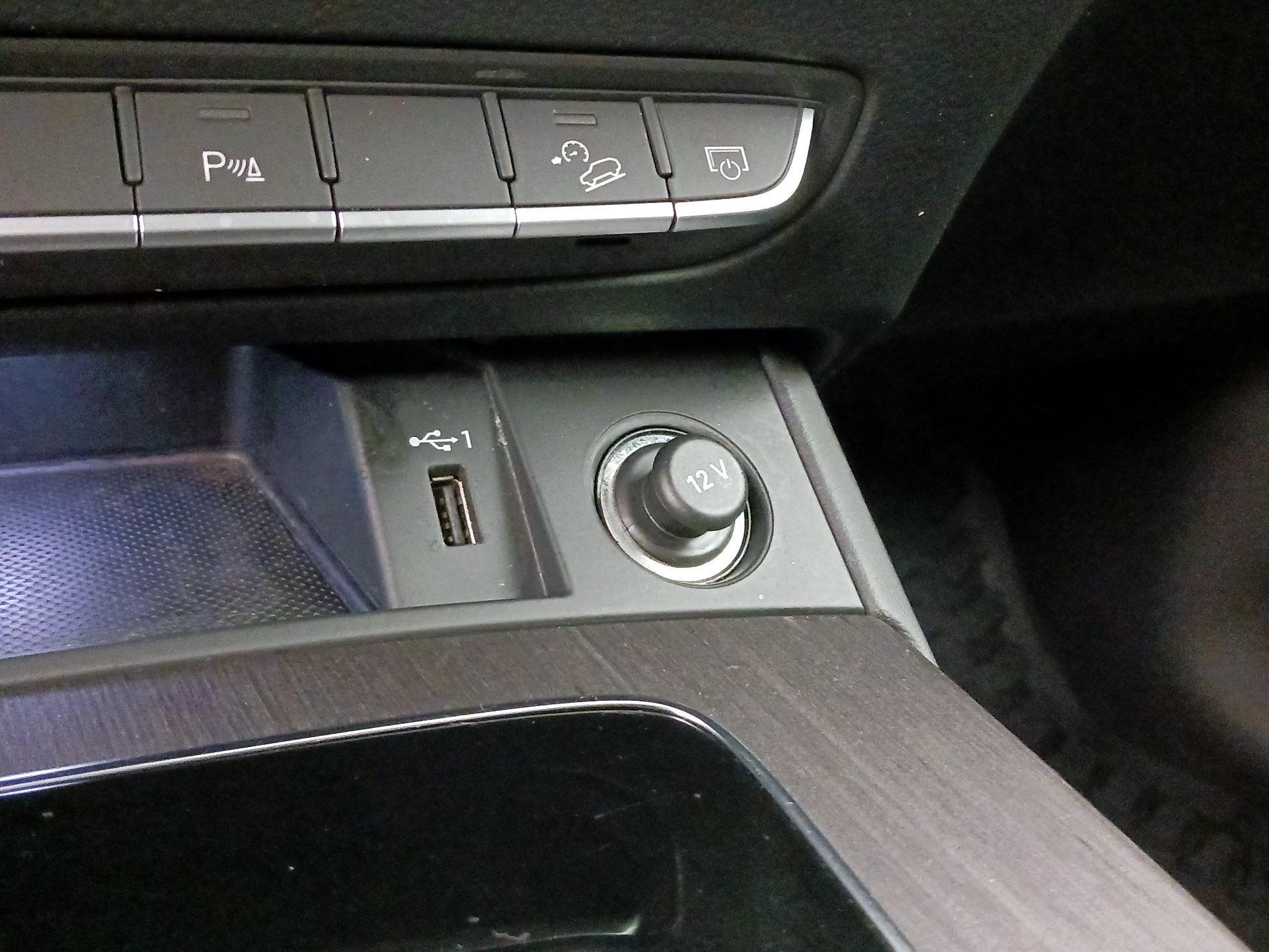 Thumbnail: 2021 Audi Q5 - 18