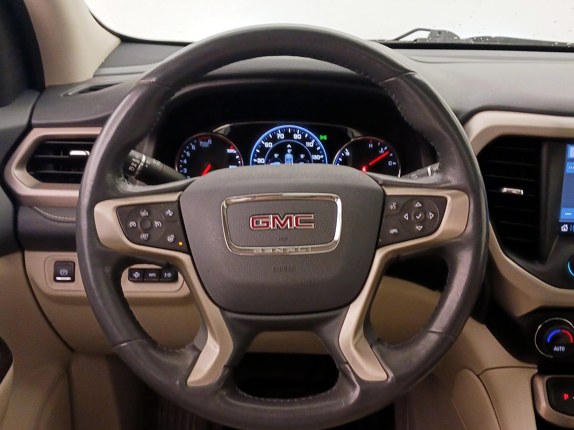 Thumbnail: 2022 GMC Acadia - 10