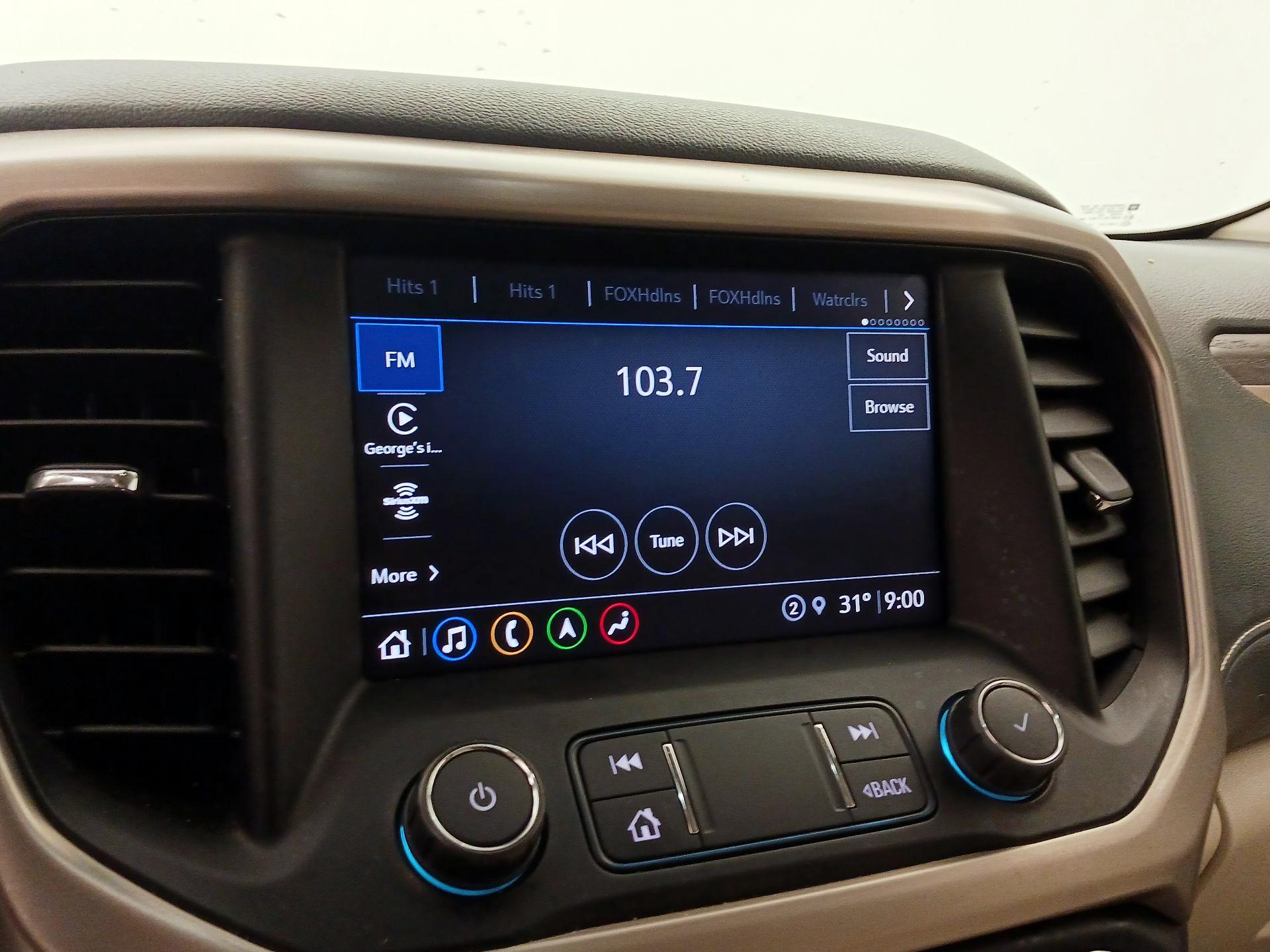 Thumbnail: 2022 GMC Acadia - 16