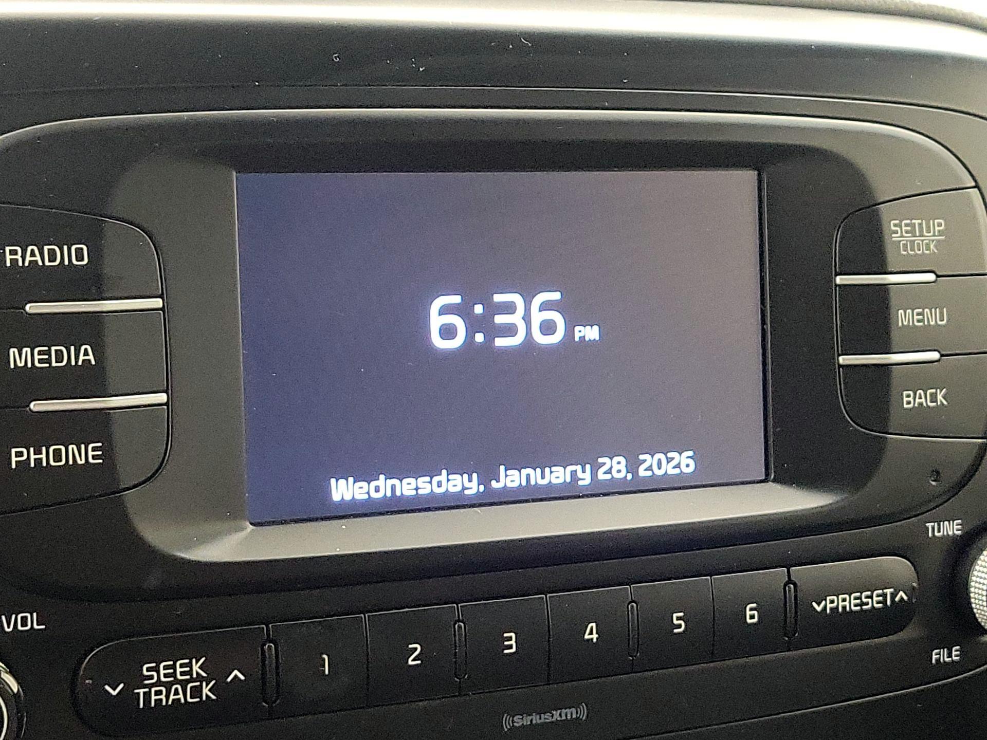 Thumbnail: 2017 Kia Soul - 14