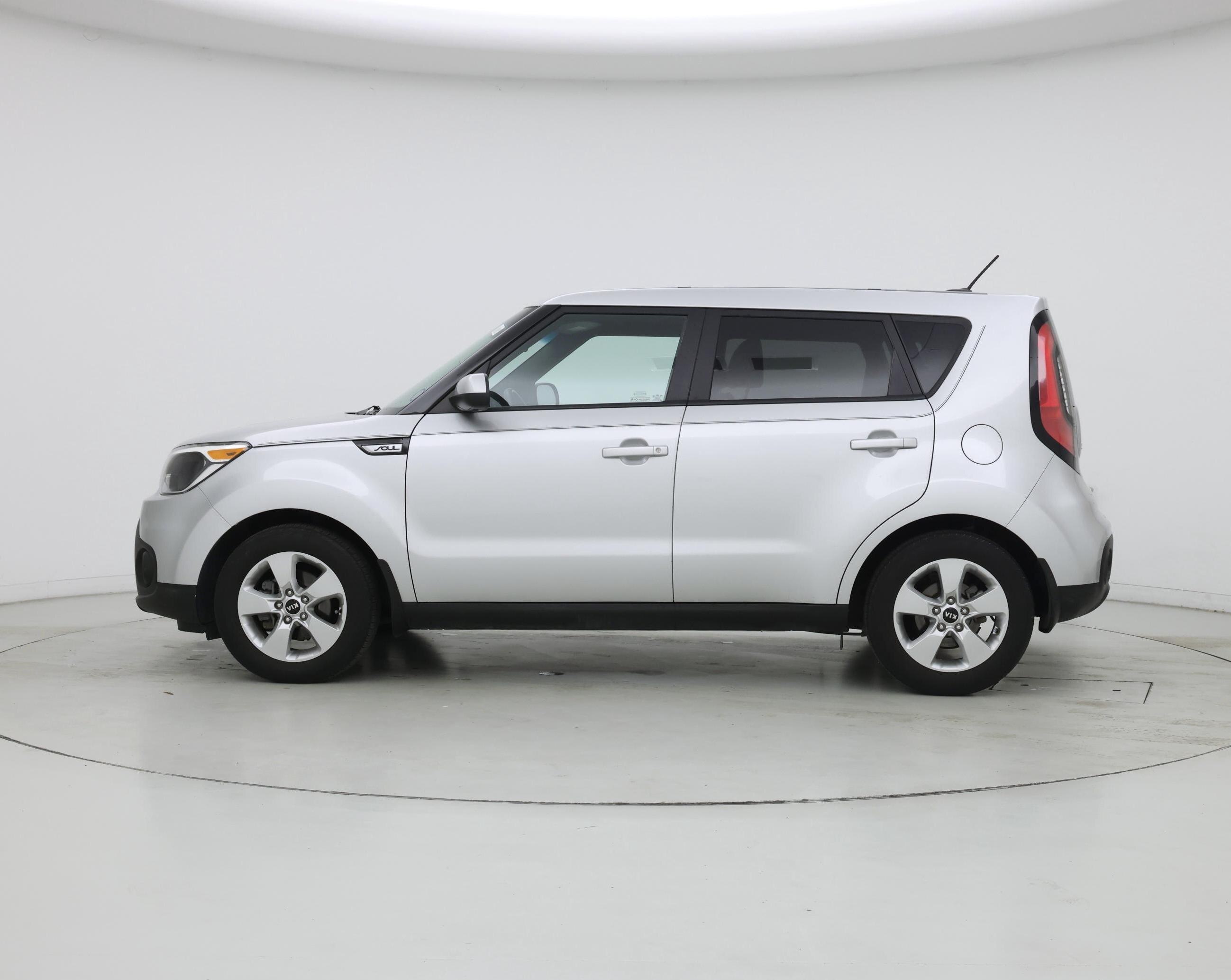 Thumbnail: 2017 Kia Soul - 3