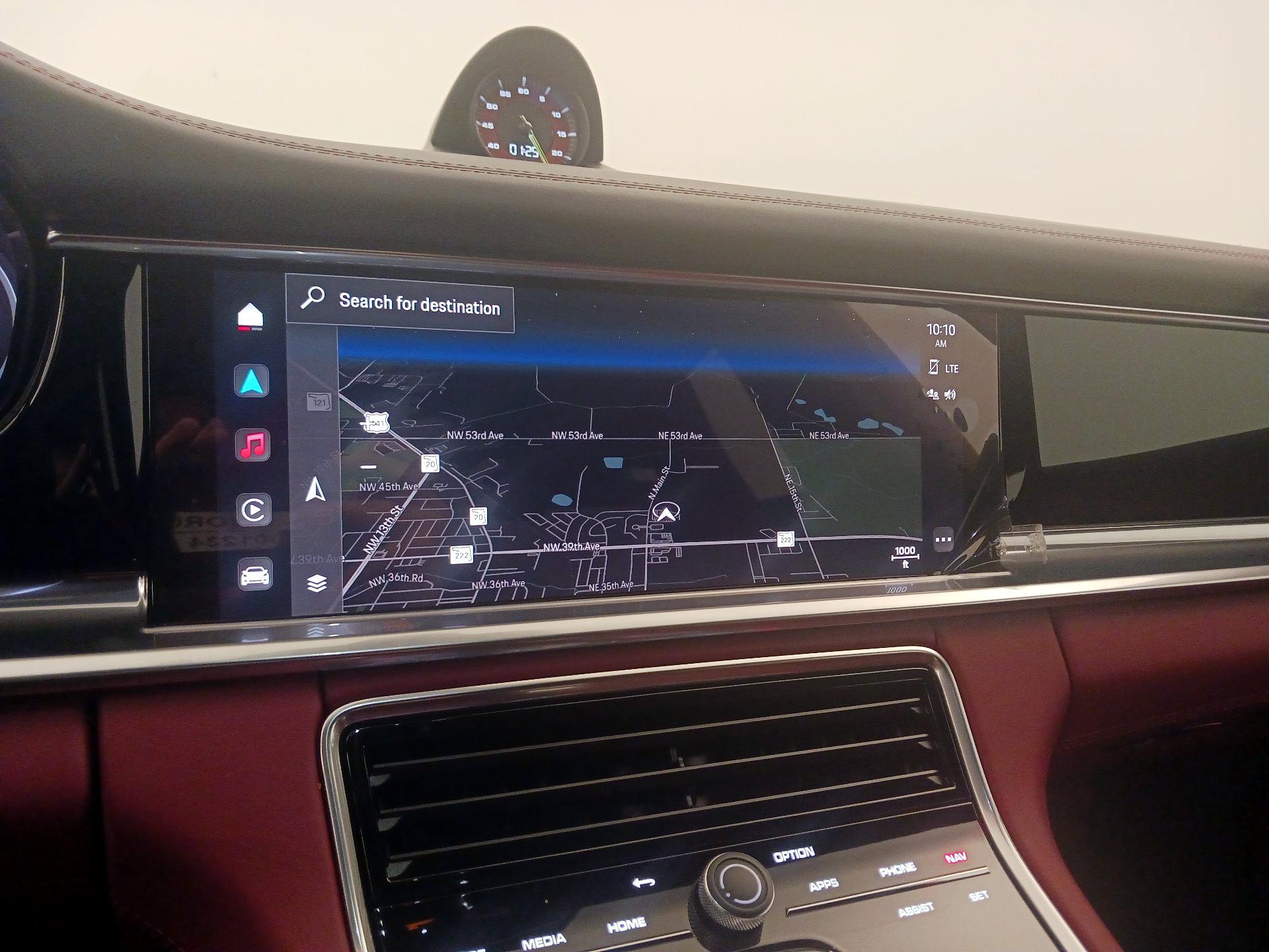 Thumbnail: 2023 Porsche Panamera - 14