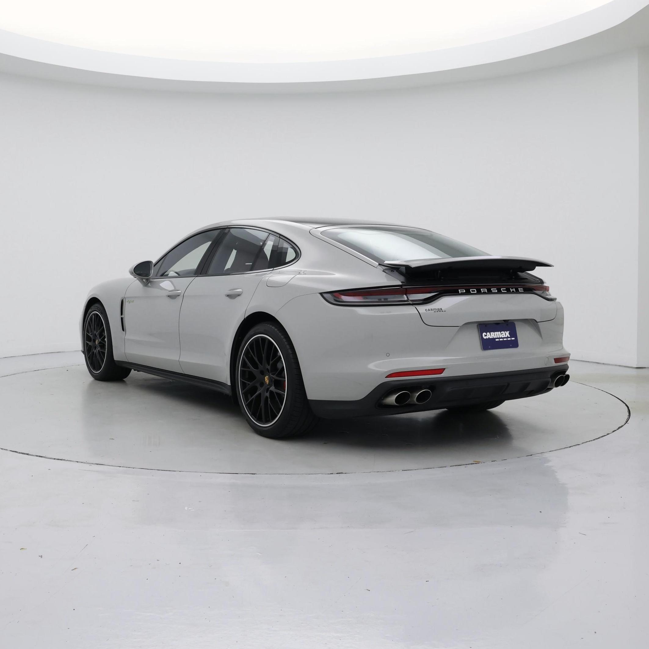Thumbnail: 2023 Porsche Panamera - 2