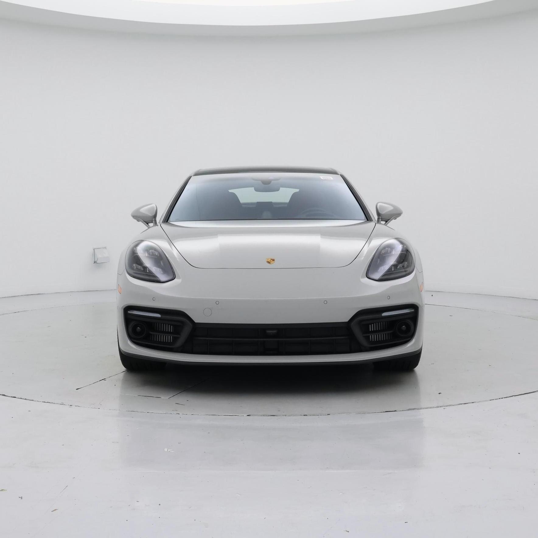 Thumbnail: 2023 Porsche Panamera - 5