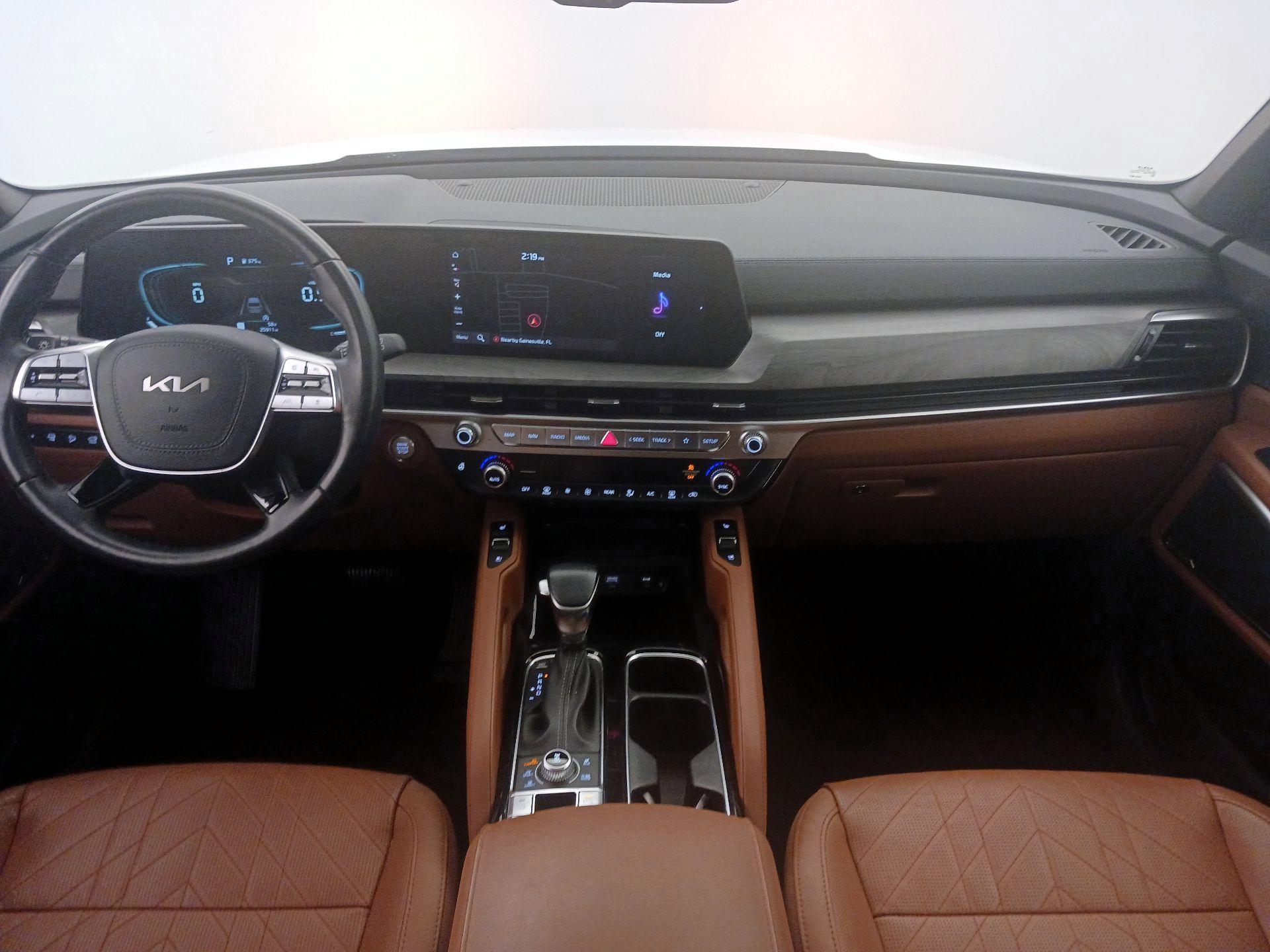 Thumbnail: 2024 Kia Telluride - 9