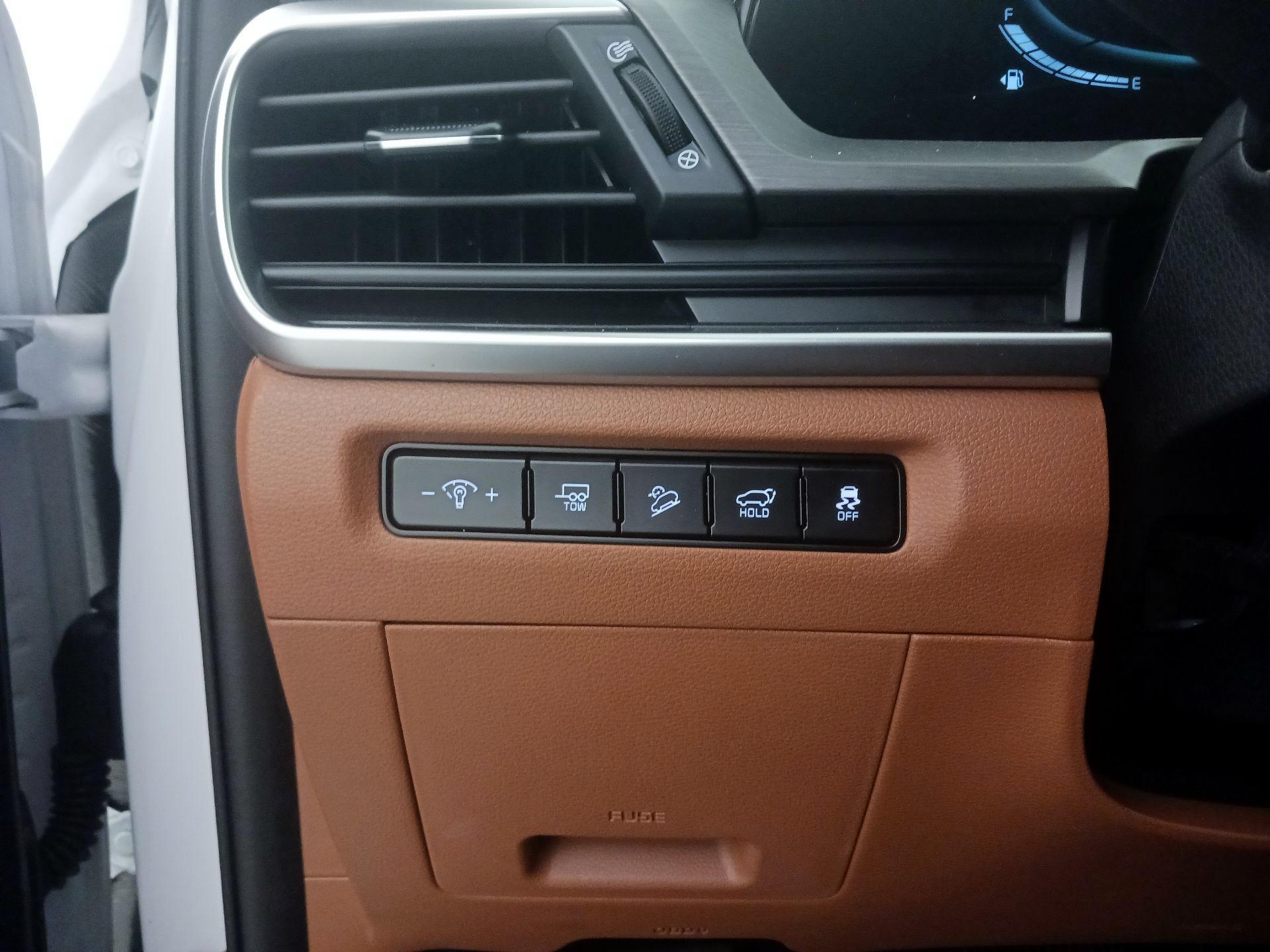 Thumbnail: 2024 Kia Telluride - 13