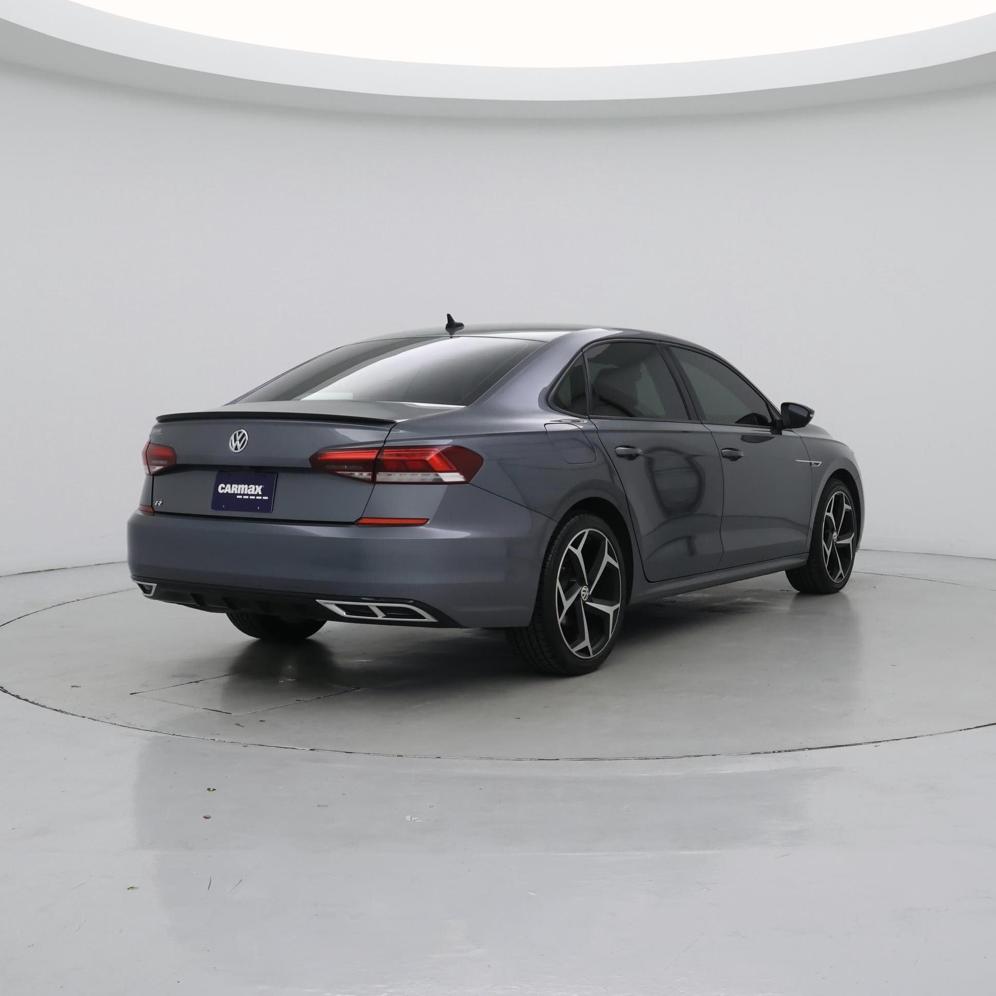 Thumbnail: 2022 Volkswagen Passat - 8
