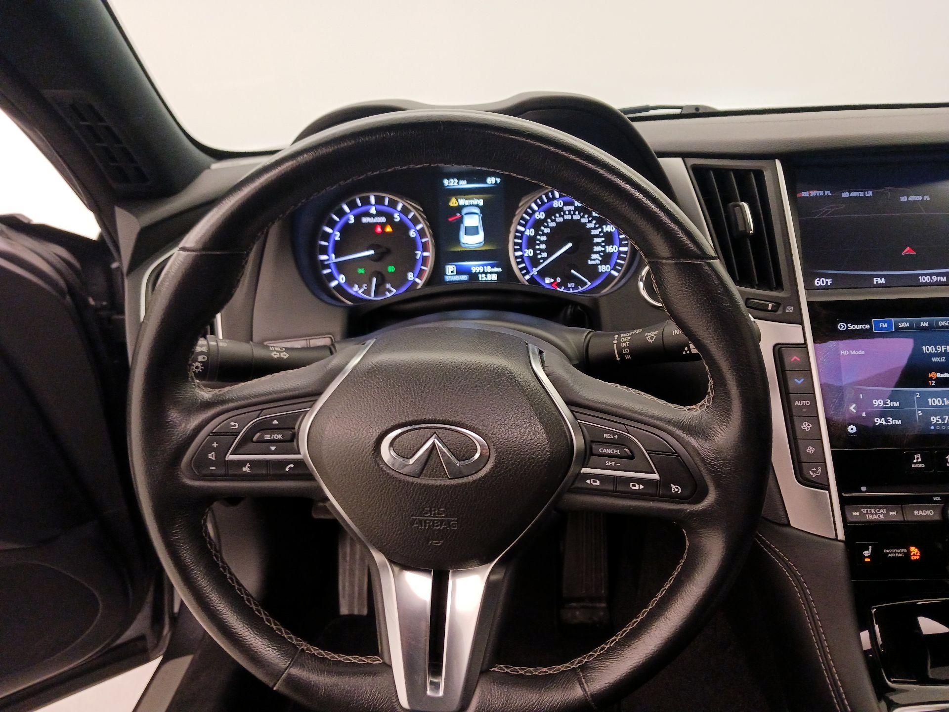 Thumbnail: 2017 INFINITI Q60 - 10