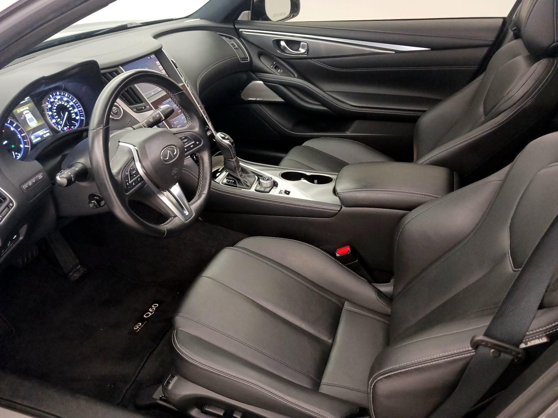 Thumbnail: 2017 INFINITI Q60 - 11