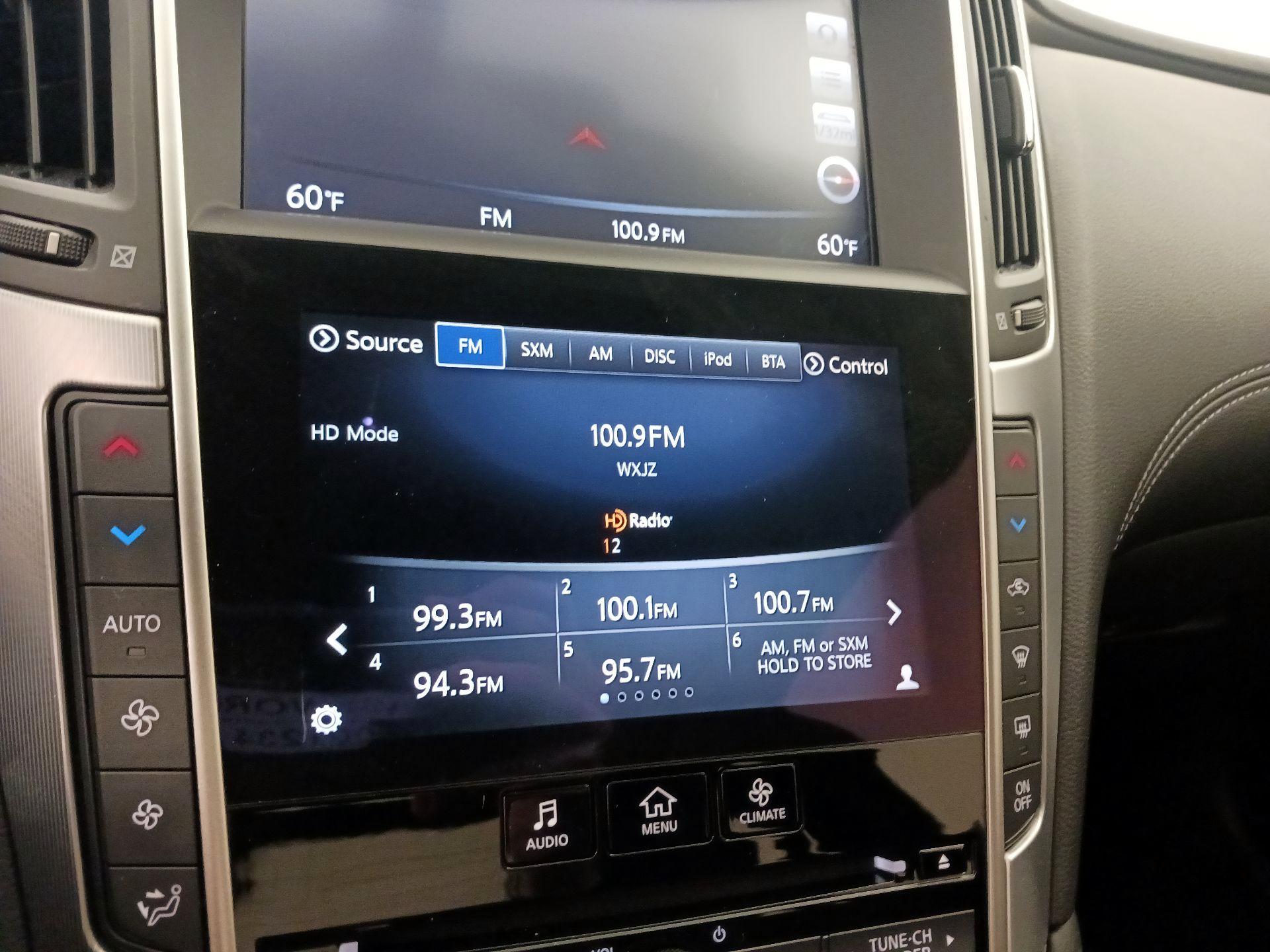 Thumbnail: 2017 INFINITI Q60 - 16