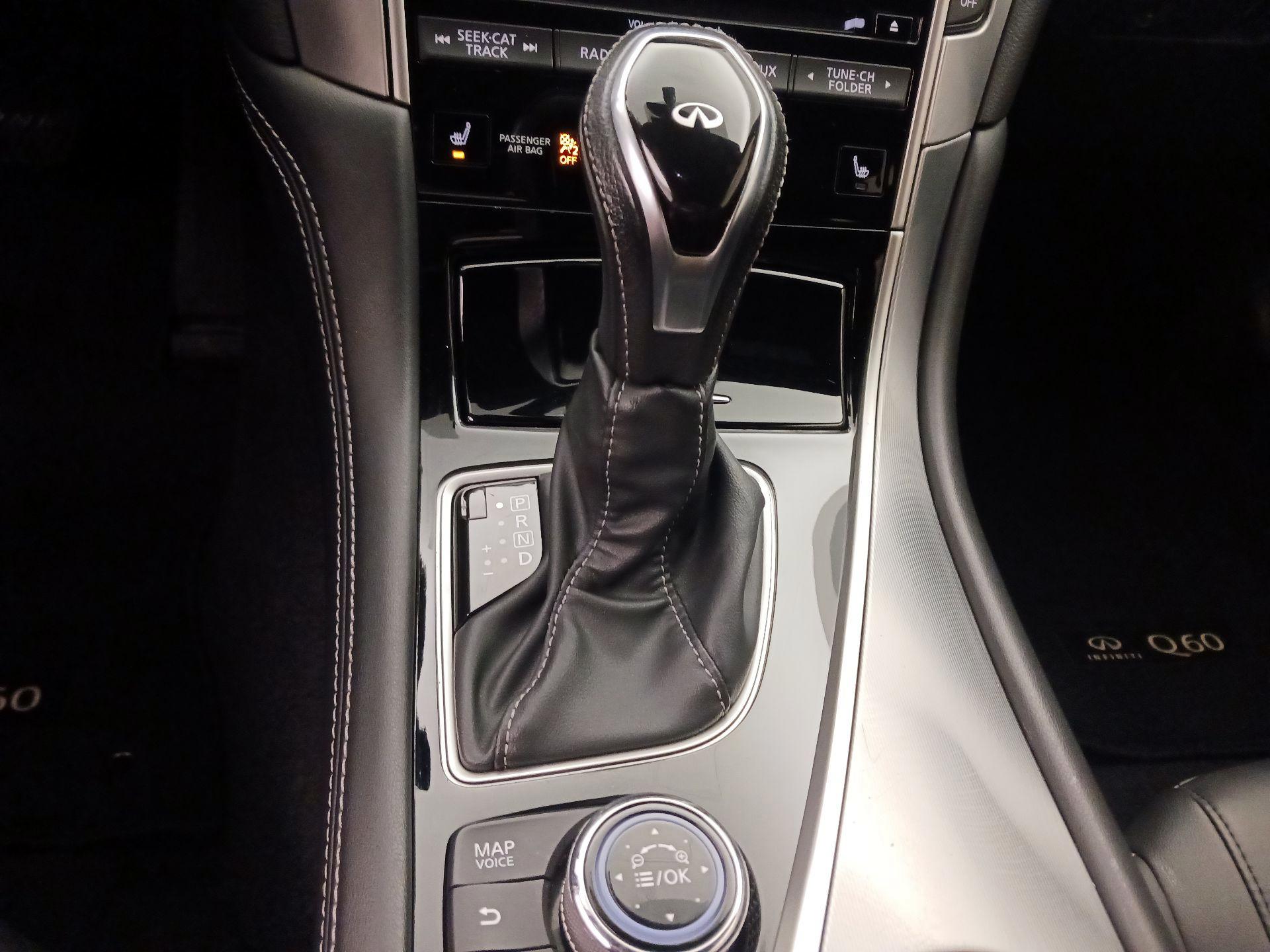 Thumbnail: 2017 INFINITI Q60 - 18