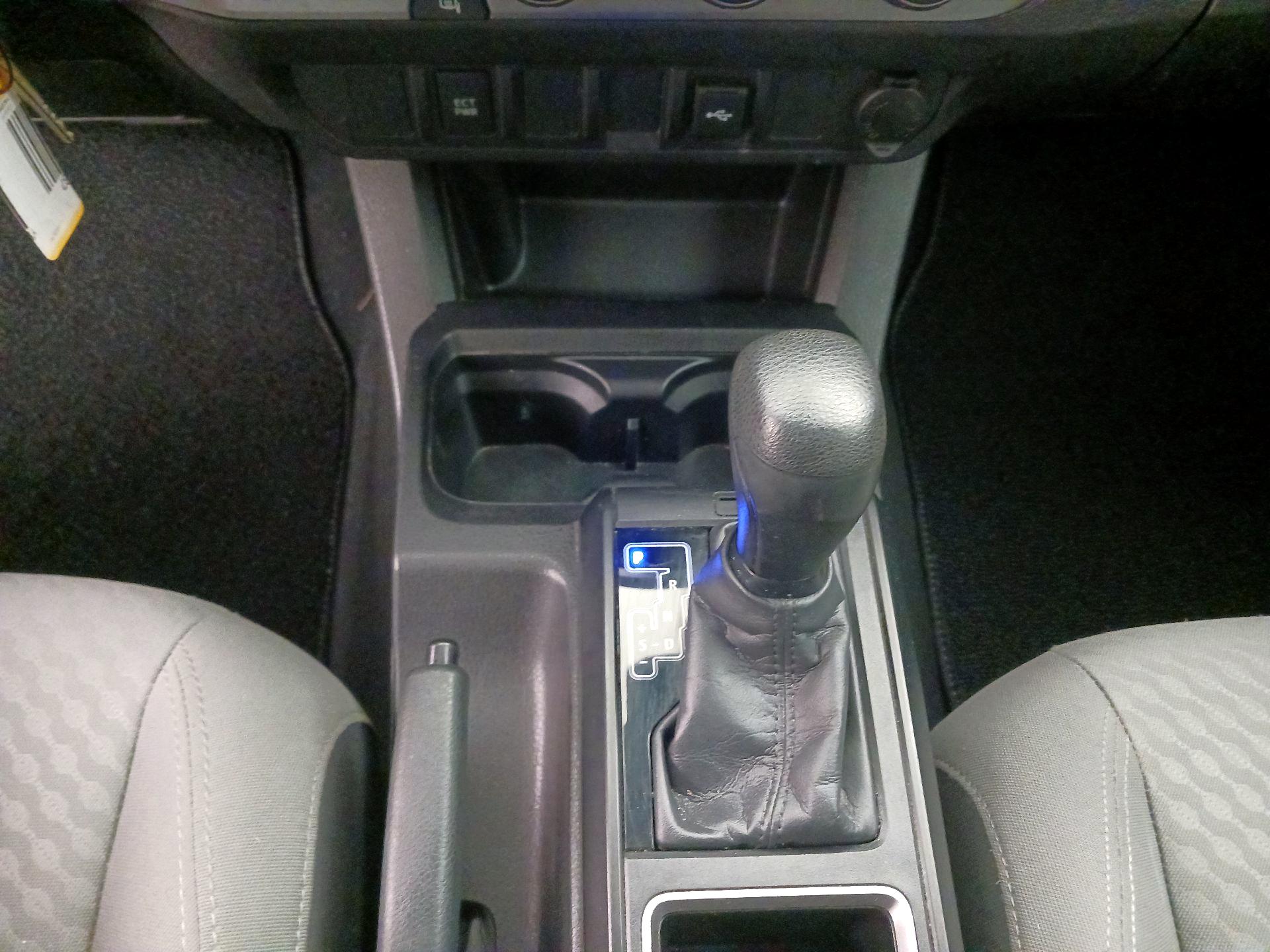 Thumbnail: 2023 Toyota Tacoma - 17