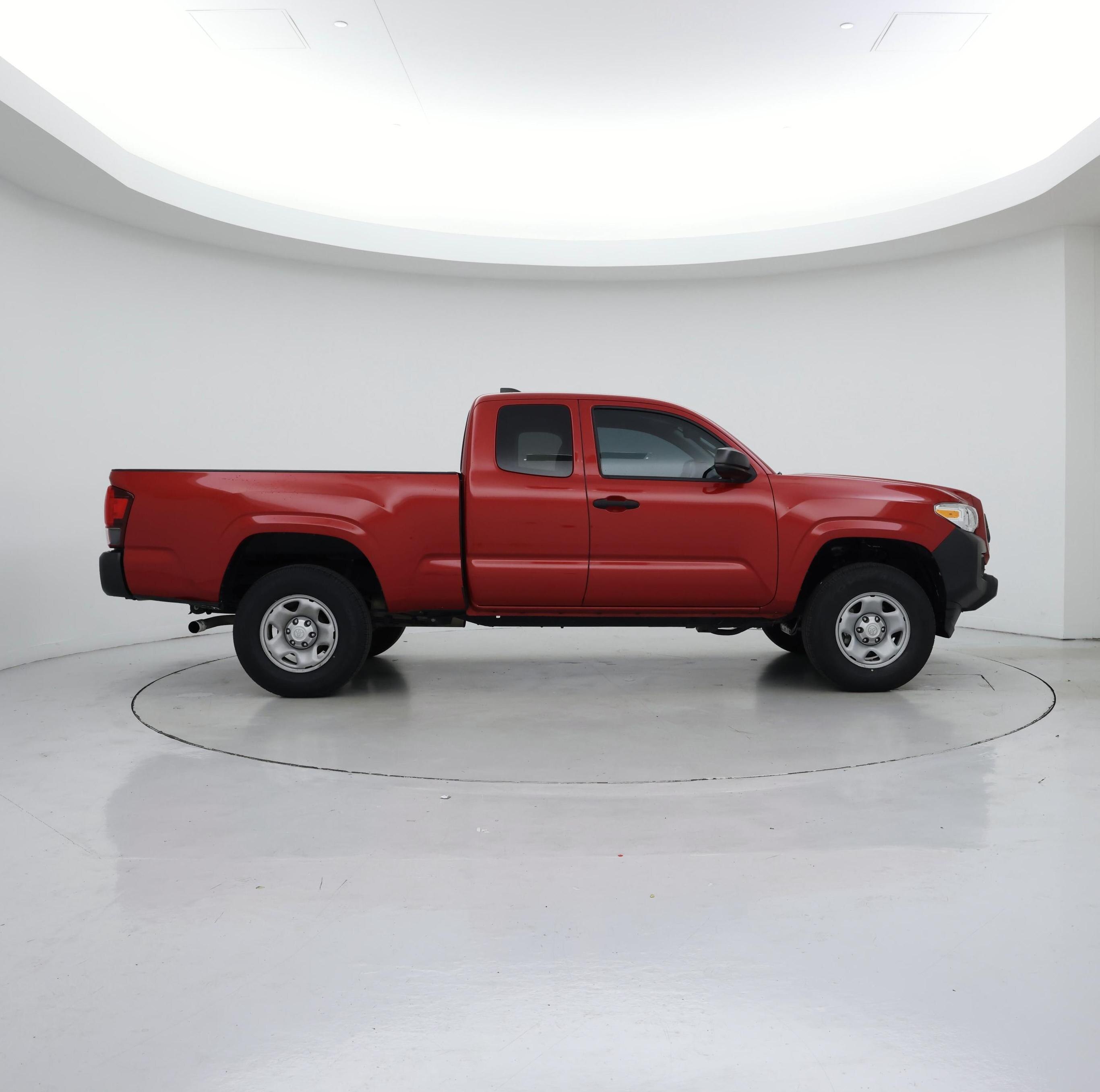 Thumbnail: 2023 Toyota Tacoma - 7