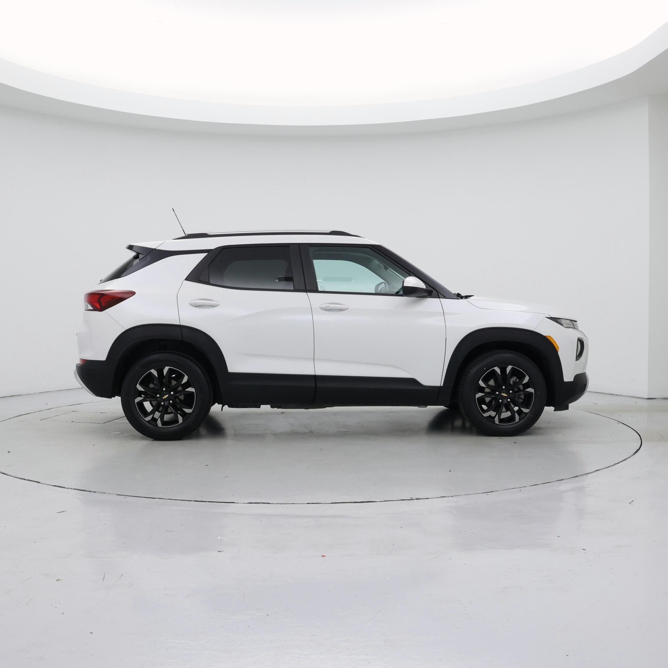 Thumbnail: 2022 Chevrolet TrailBlazer - 7