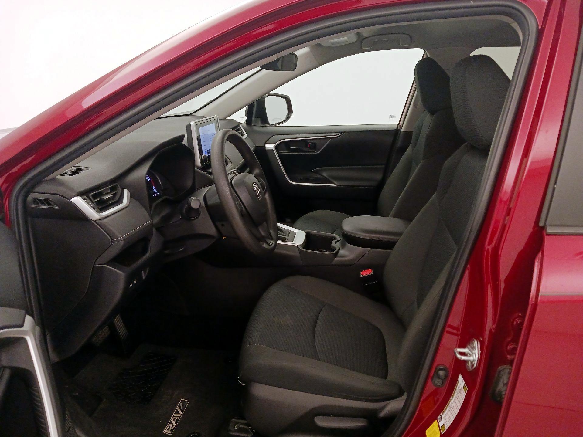 Thumbnail: 2023 Toyota RAV4 - 11