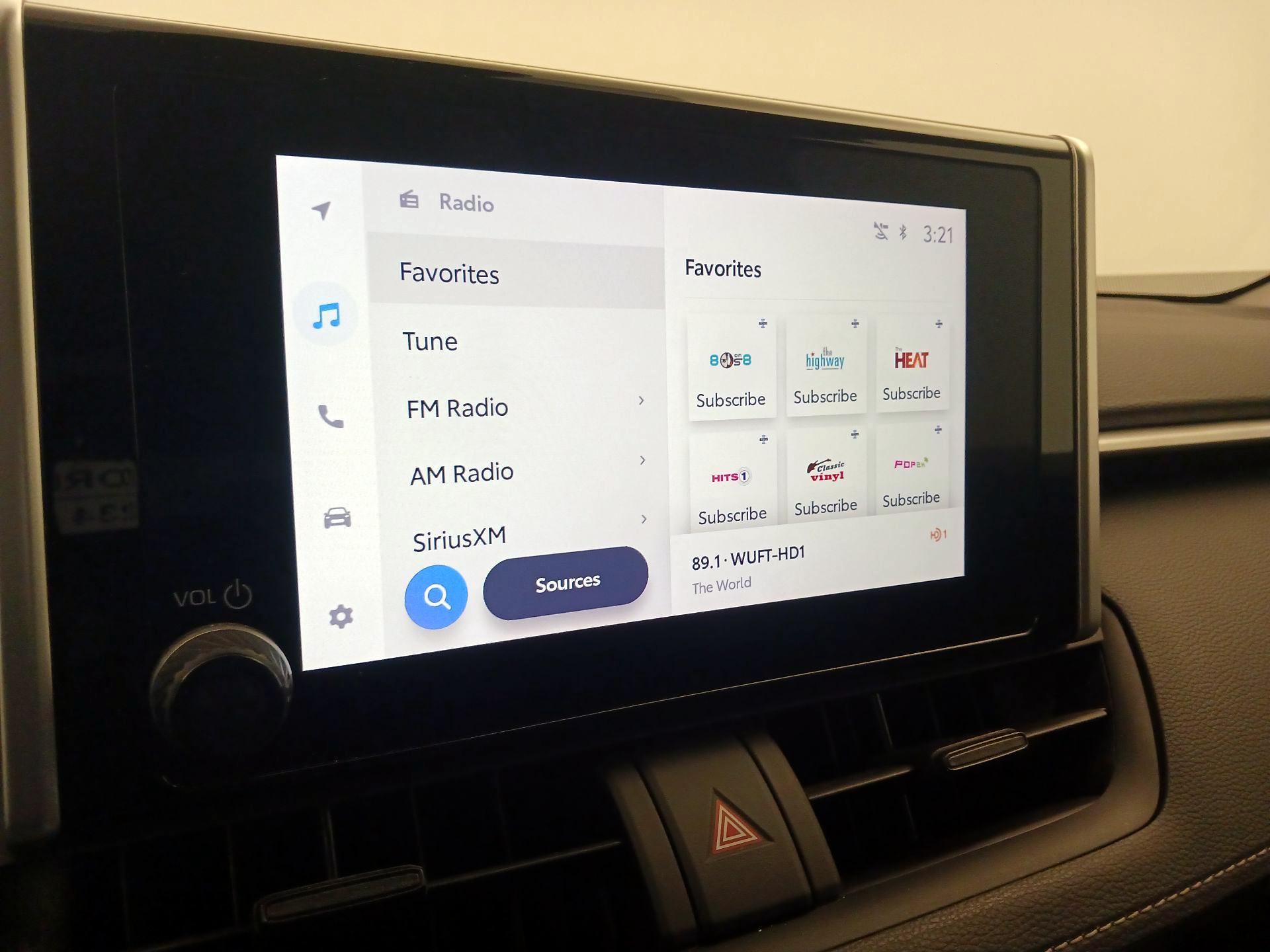 Thumbnail: 2023 Toyota RAV4 - 15