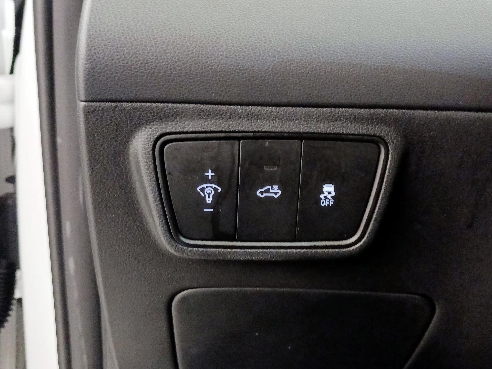 Thumbnail: 2022 Hyundai Santa Cruz - 11