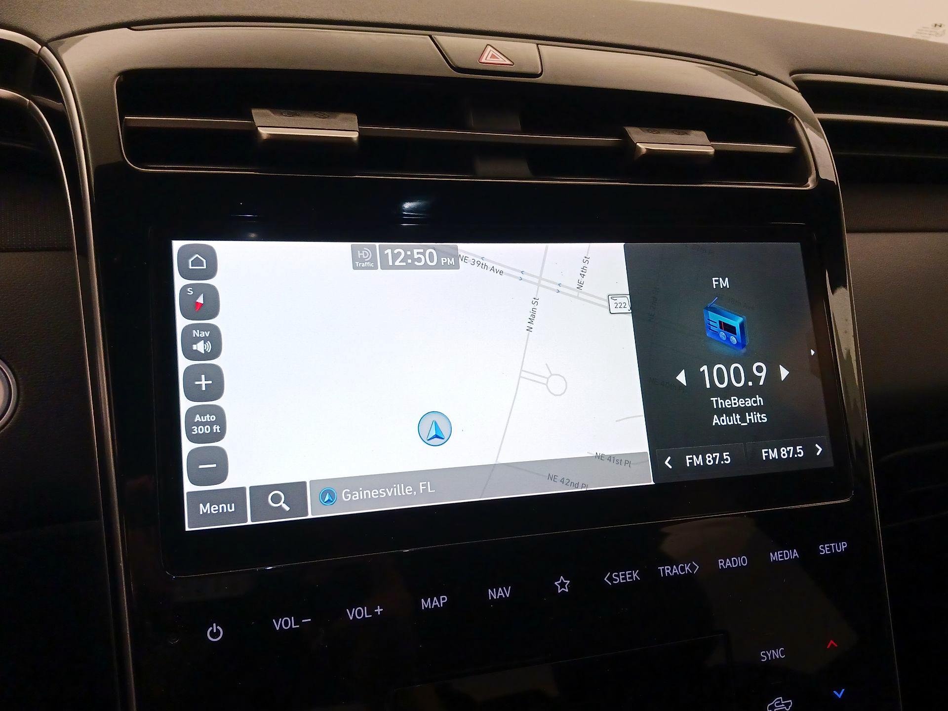 Thumbnail: 2022 Hyundai Santa Cruz - 12