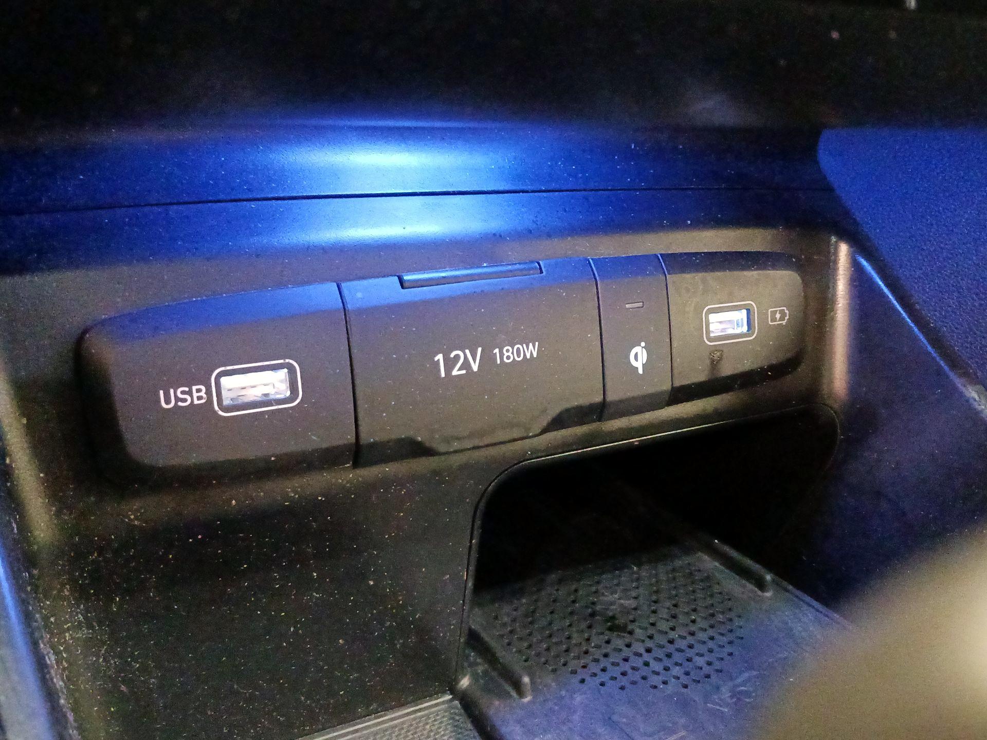 Thumbnail: 2022 Hyundai Santa Cruz - 17