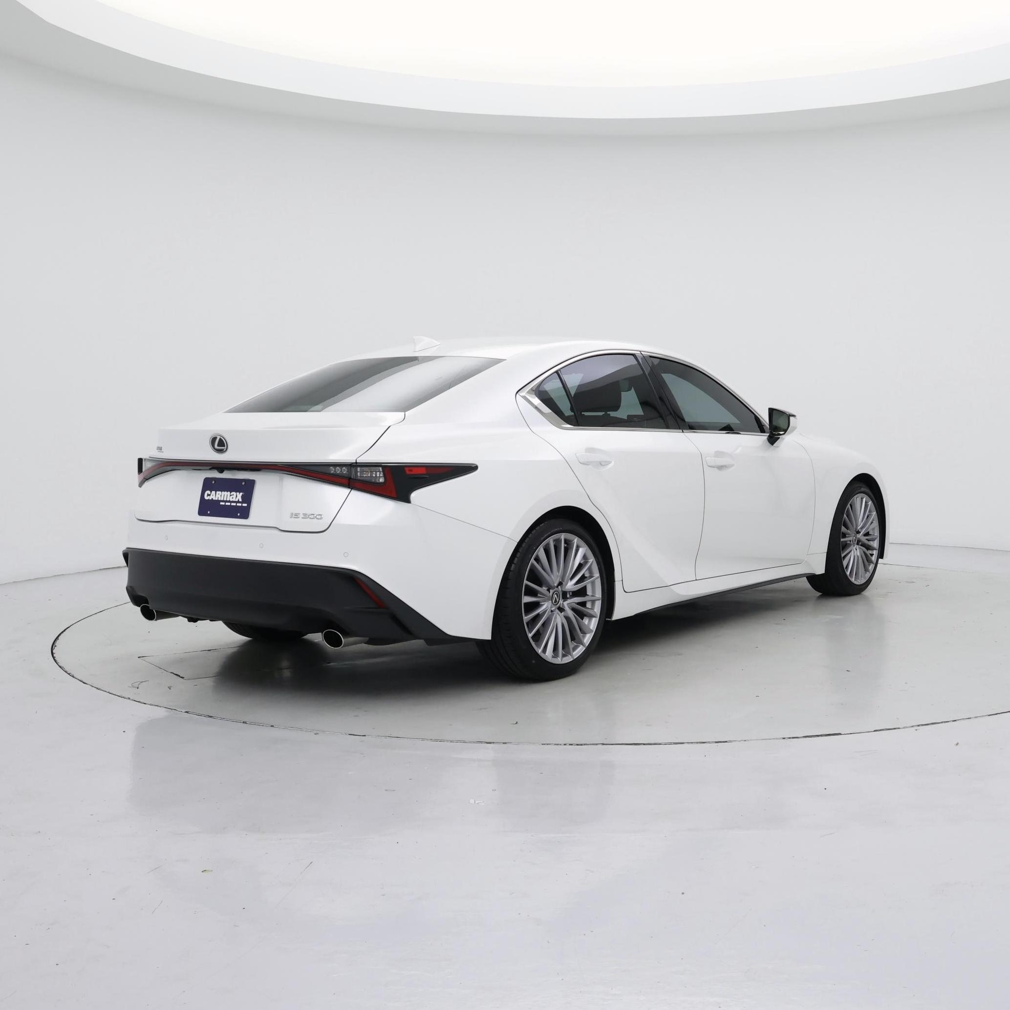 Thumbnail: 2024 Lexus IS - 8