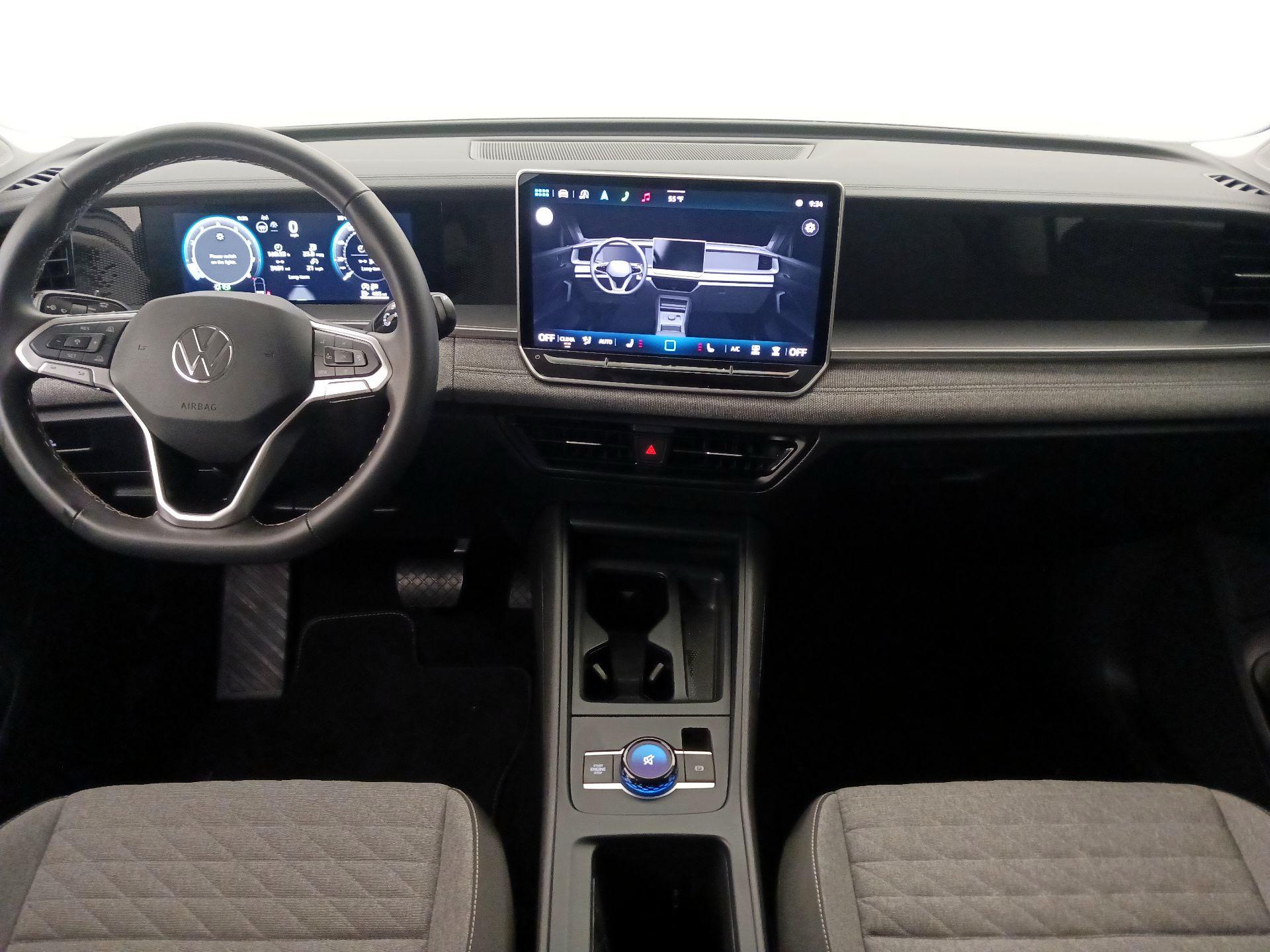 Thumbnail: 2025 Volkswagen Tiguan - 9