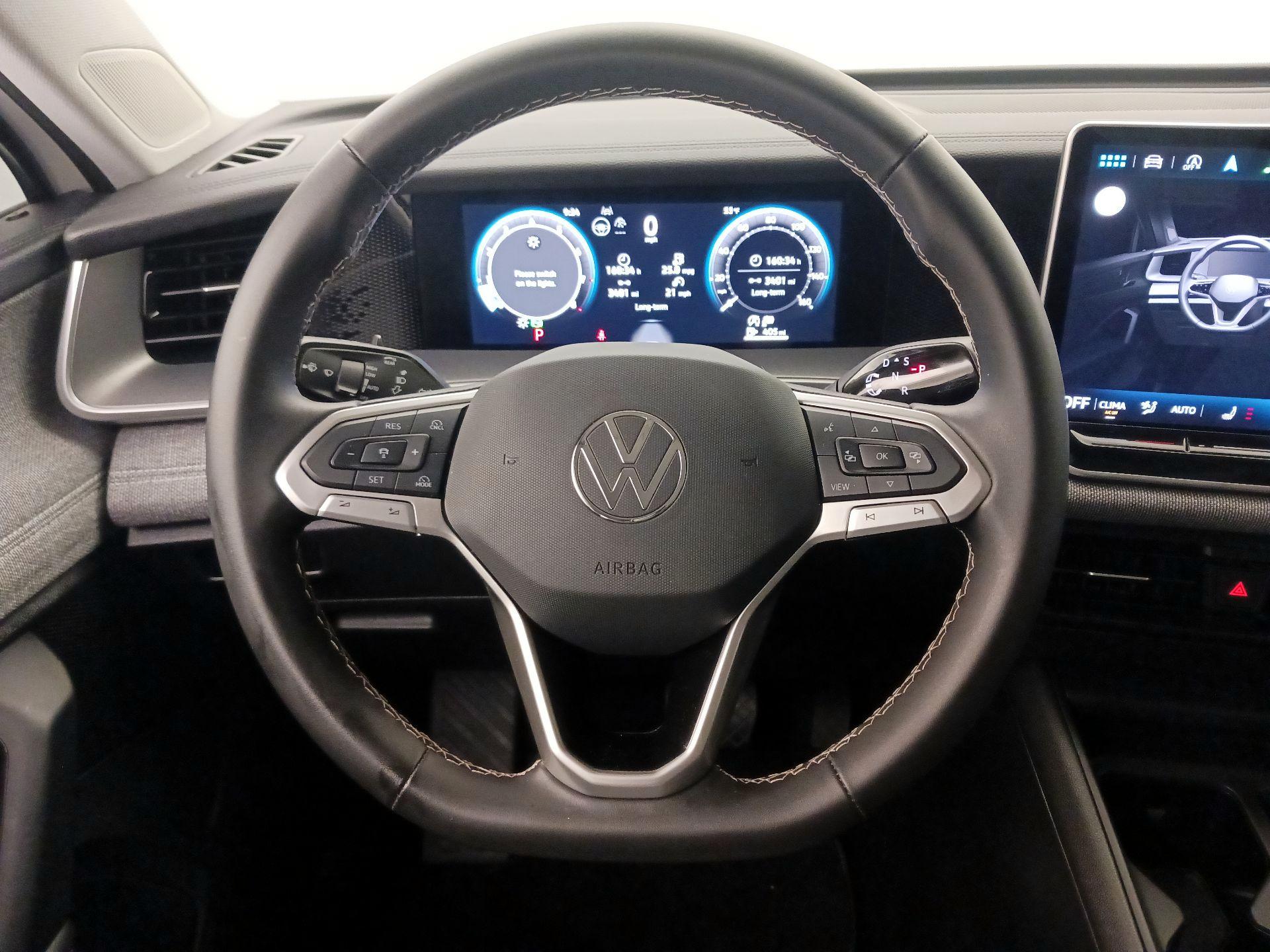 Thumbnail: 2025 Volkswagen Tiguan - 10