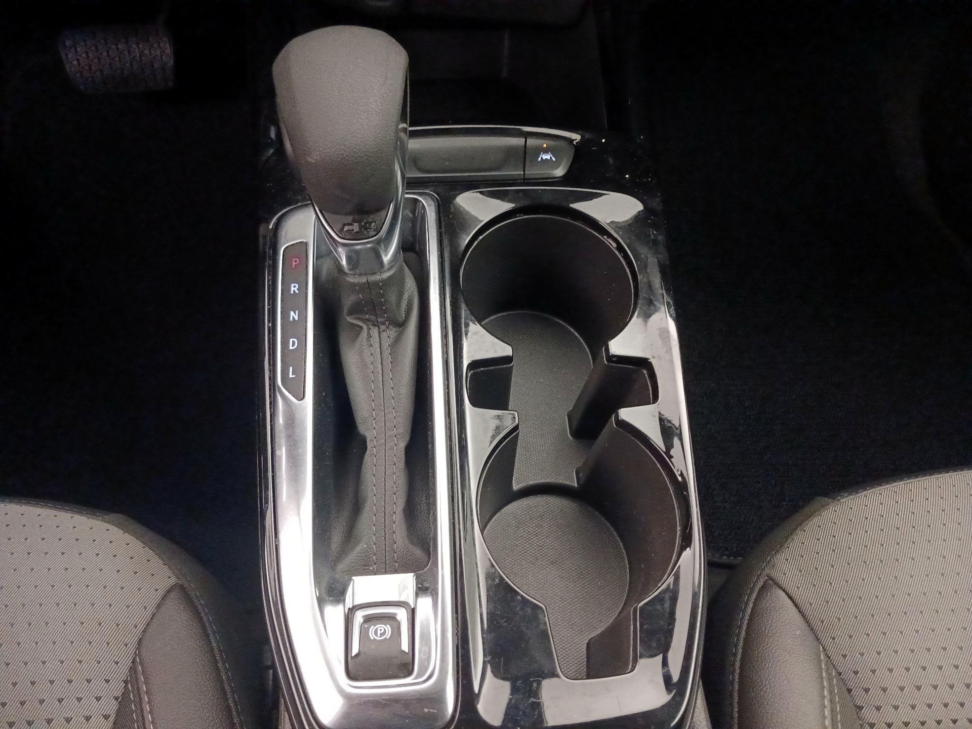 Thumbnail: 2025 Chevrolet Trax - 17