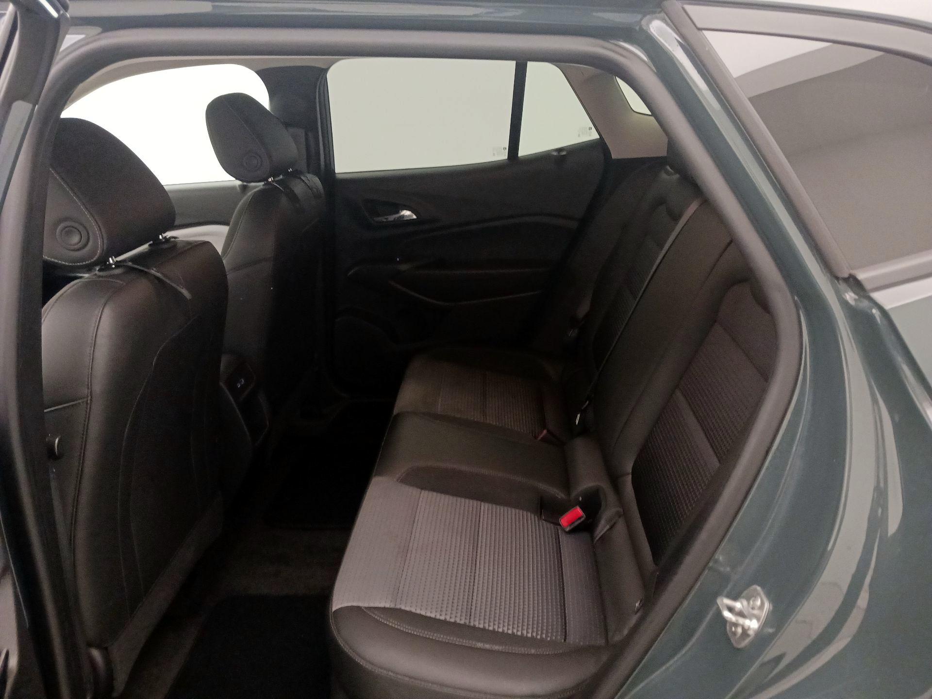 Thumbnail: 2025 Chevrolet Trax - 19