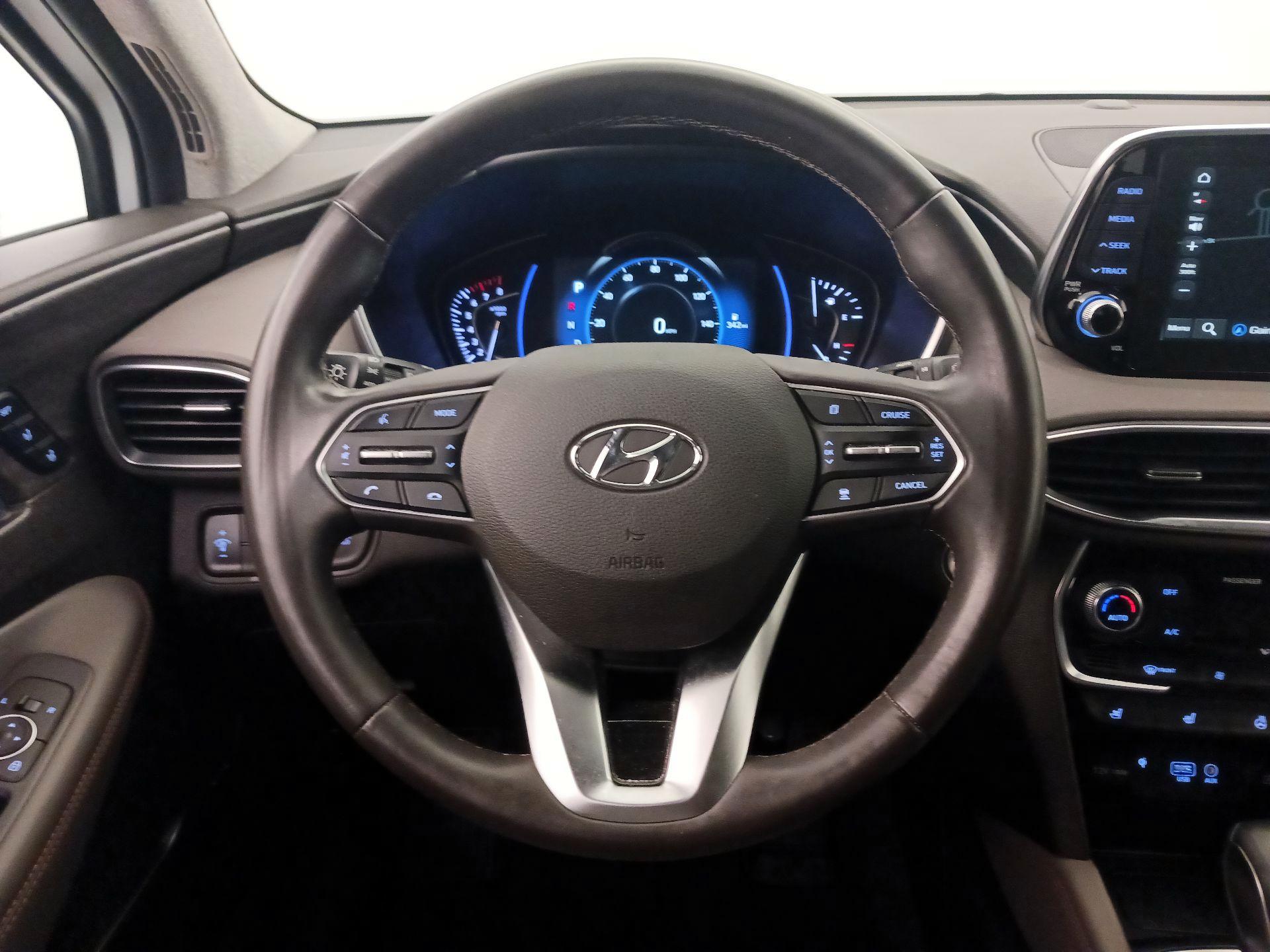 Thumbnail: 2019 Hyundai Santa Fe - 10