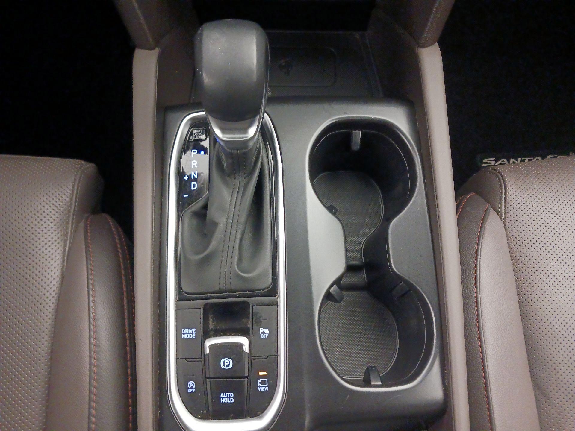 Thumbnail: 2019 Hyundai Santa Fe - 18